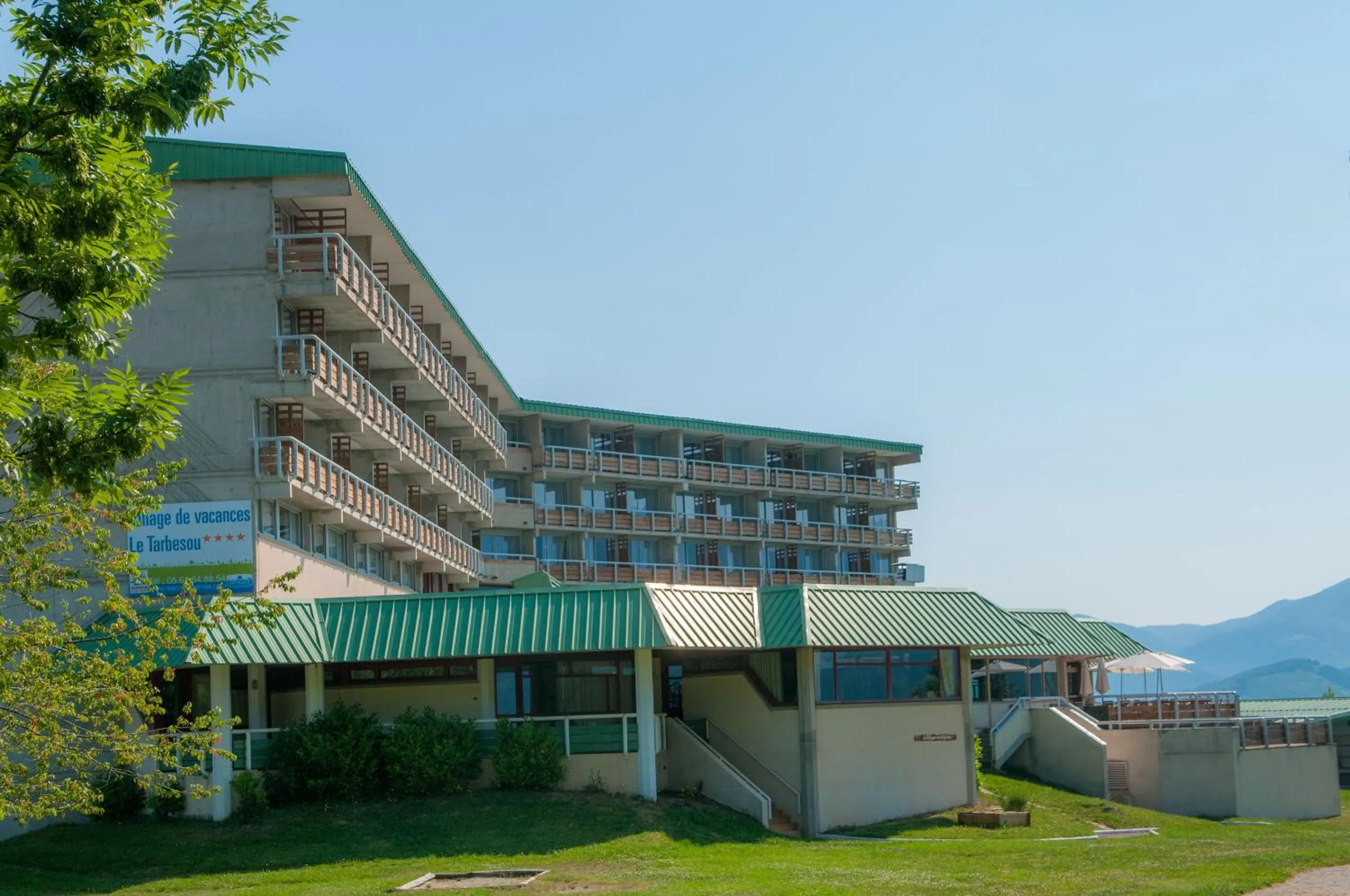 Property building in Village Vacances Le Tarbesou - Pied de piste station Ax 3 Domaines