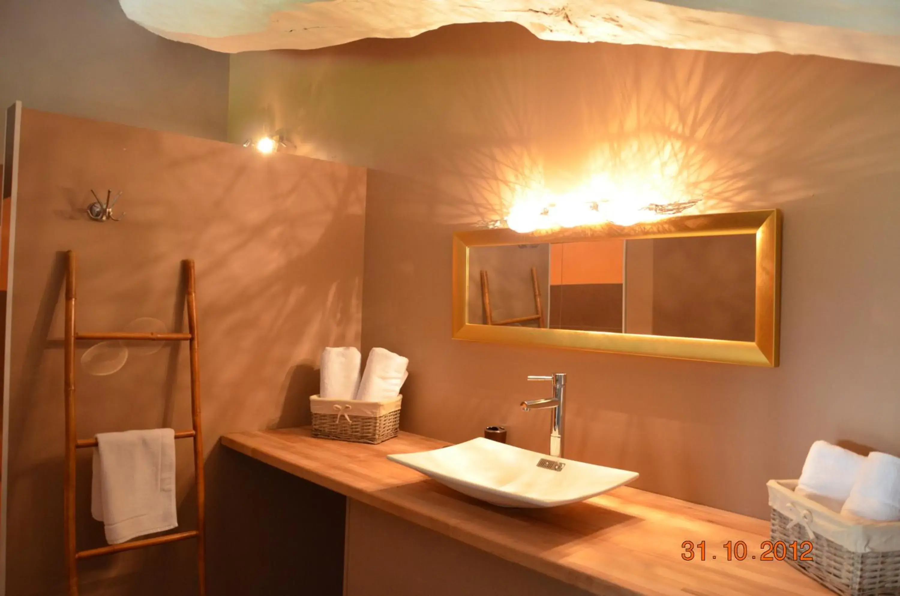 Standard Double Room in La Grange de La Dupuise Standard Double Room in La Grange de La Dupuise