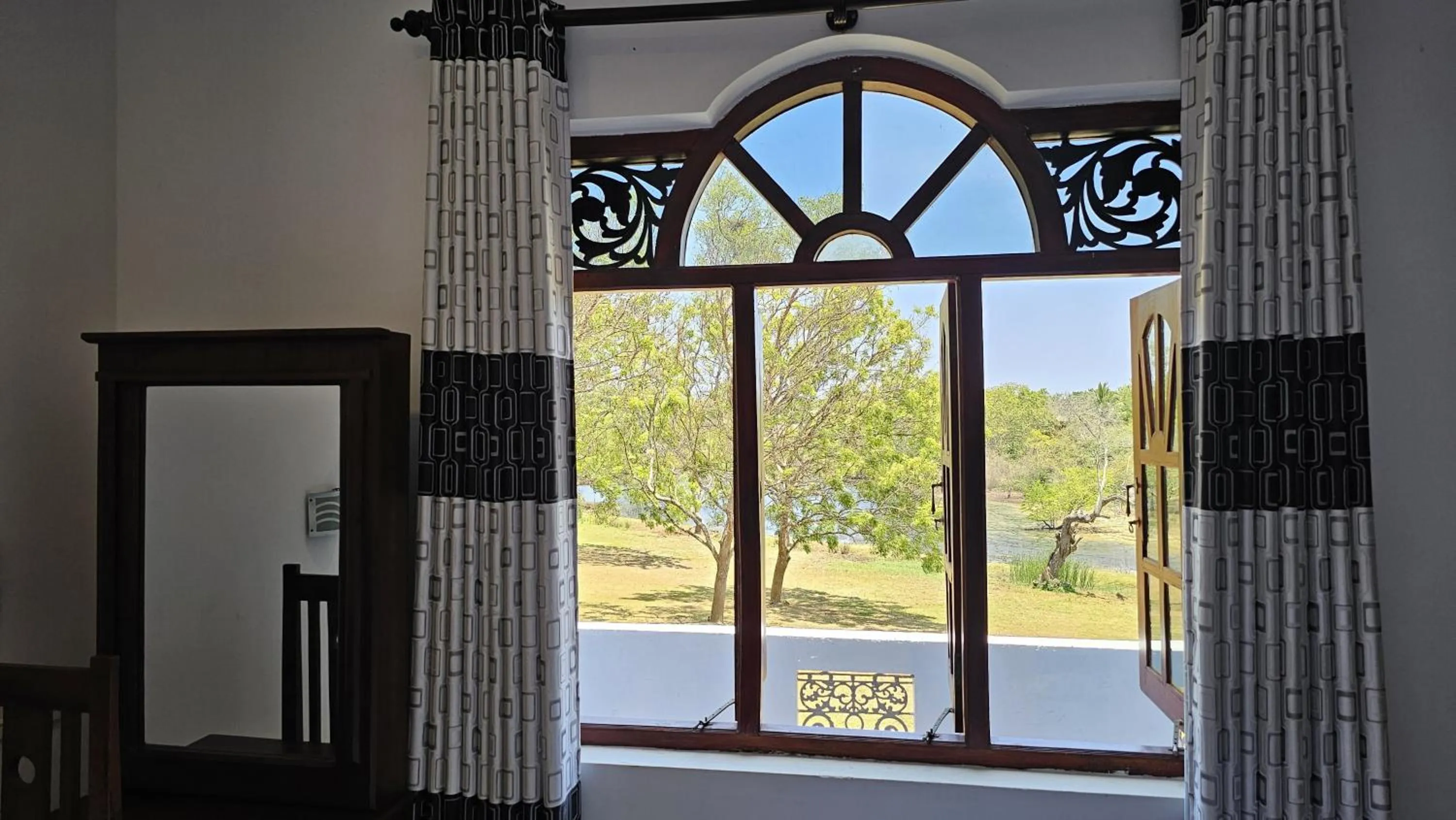 Bed in Grand Villa Kalametiya