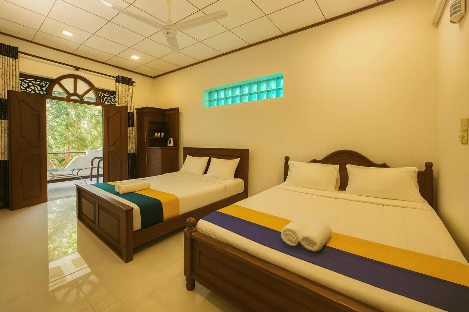 Bed in Grand Villa Kalametiya
