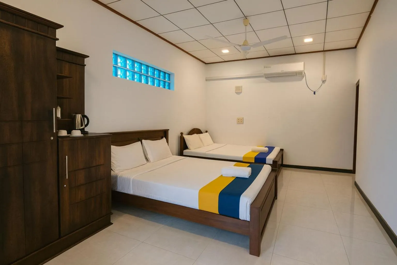 Bed in Grand Villa Kalametiya