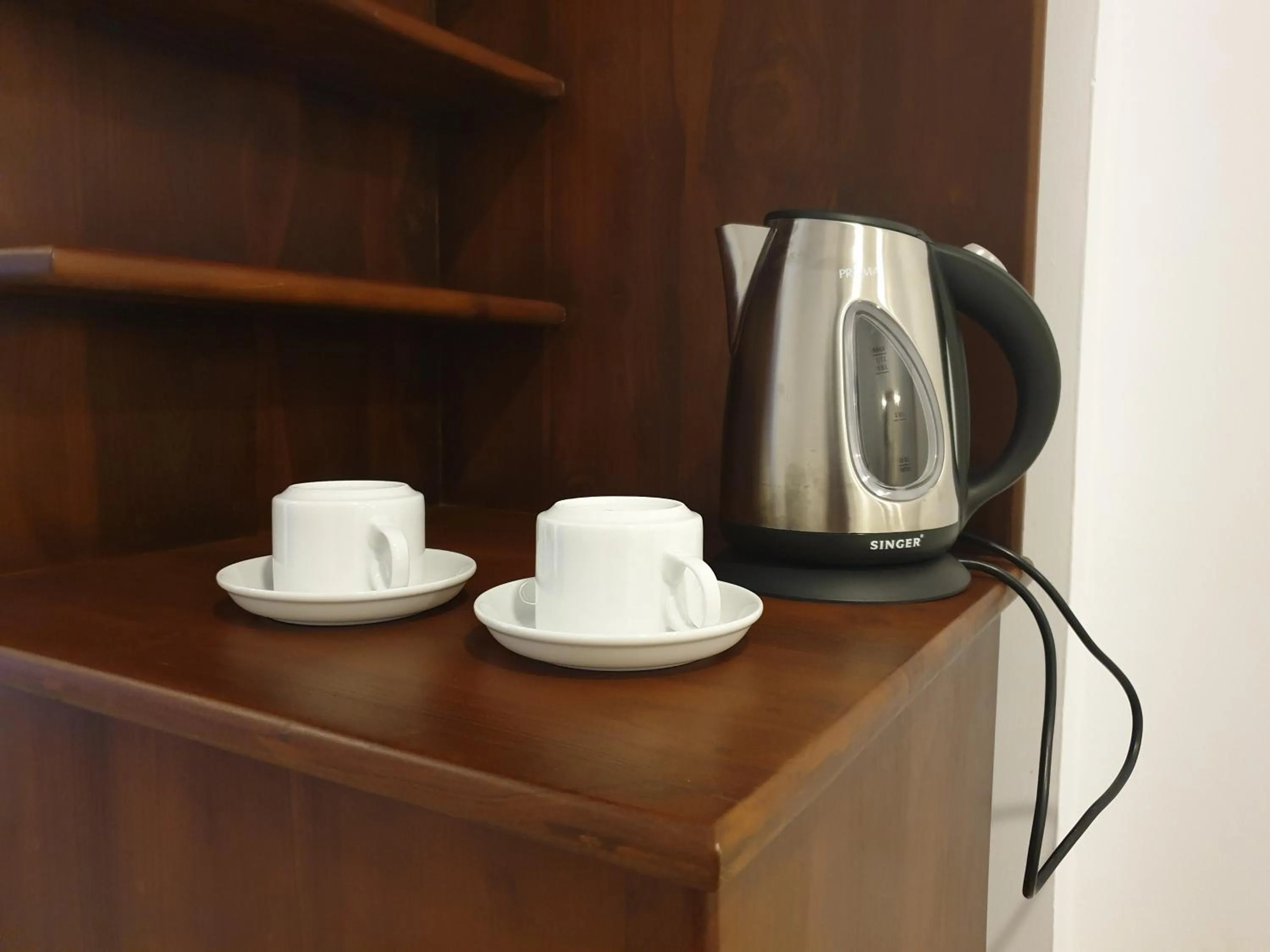 Coffee/tea facilities in Grand Villa Kalametiya