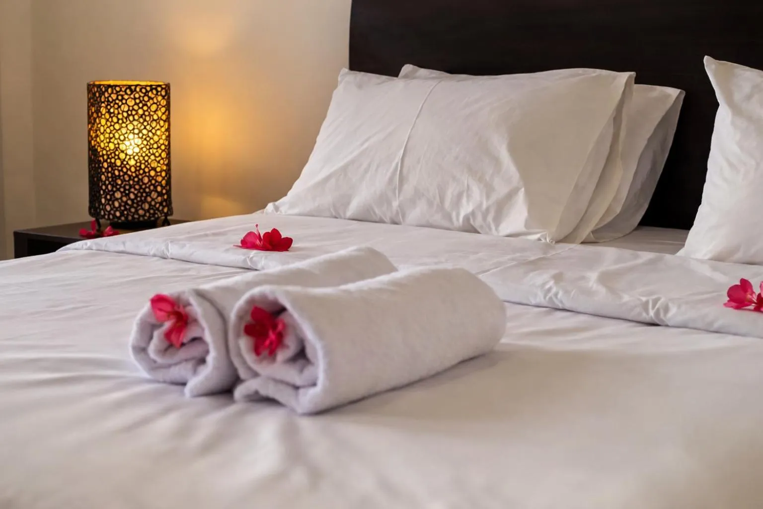 Bed in Lumiere Hotel Gili Trawangan