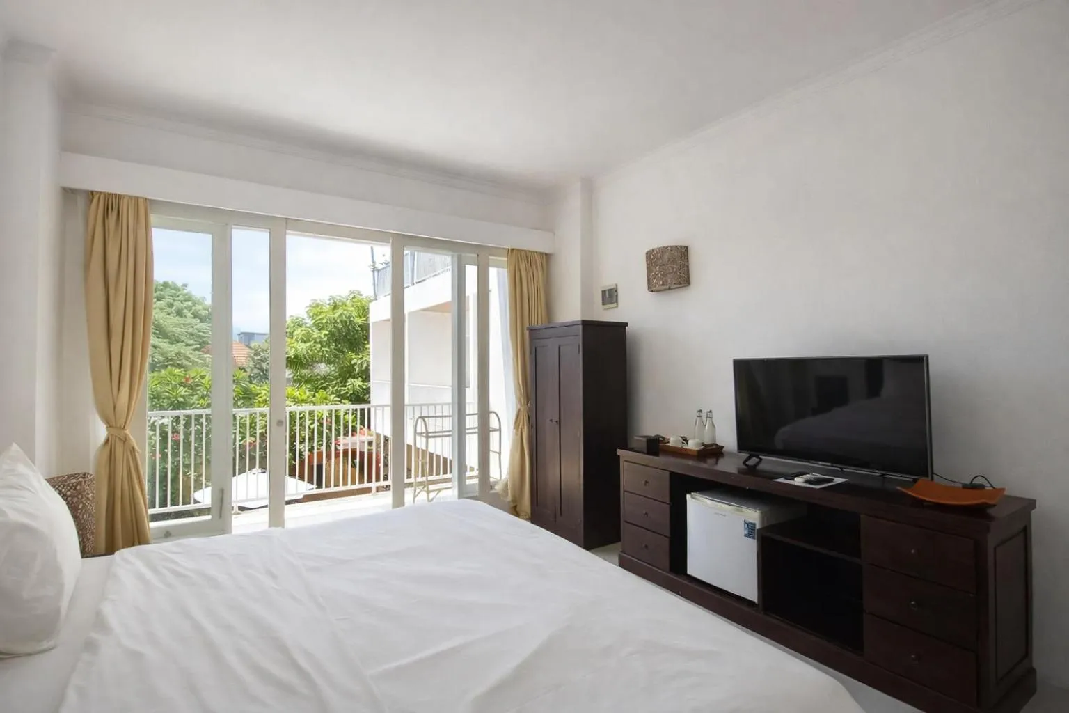 Bed in Lumiere Hotel Gili Trawangan