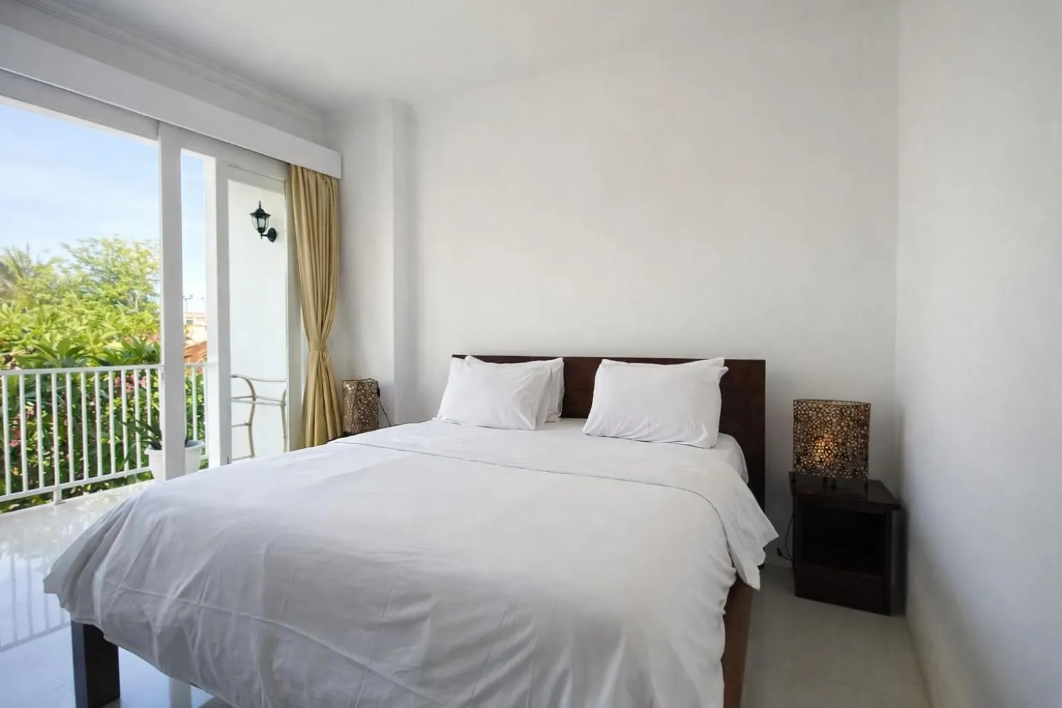 Bed in Lumiere Hotel Gili Trawangan