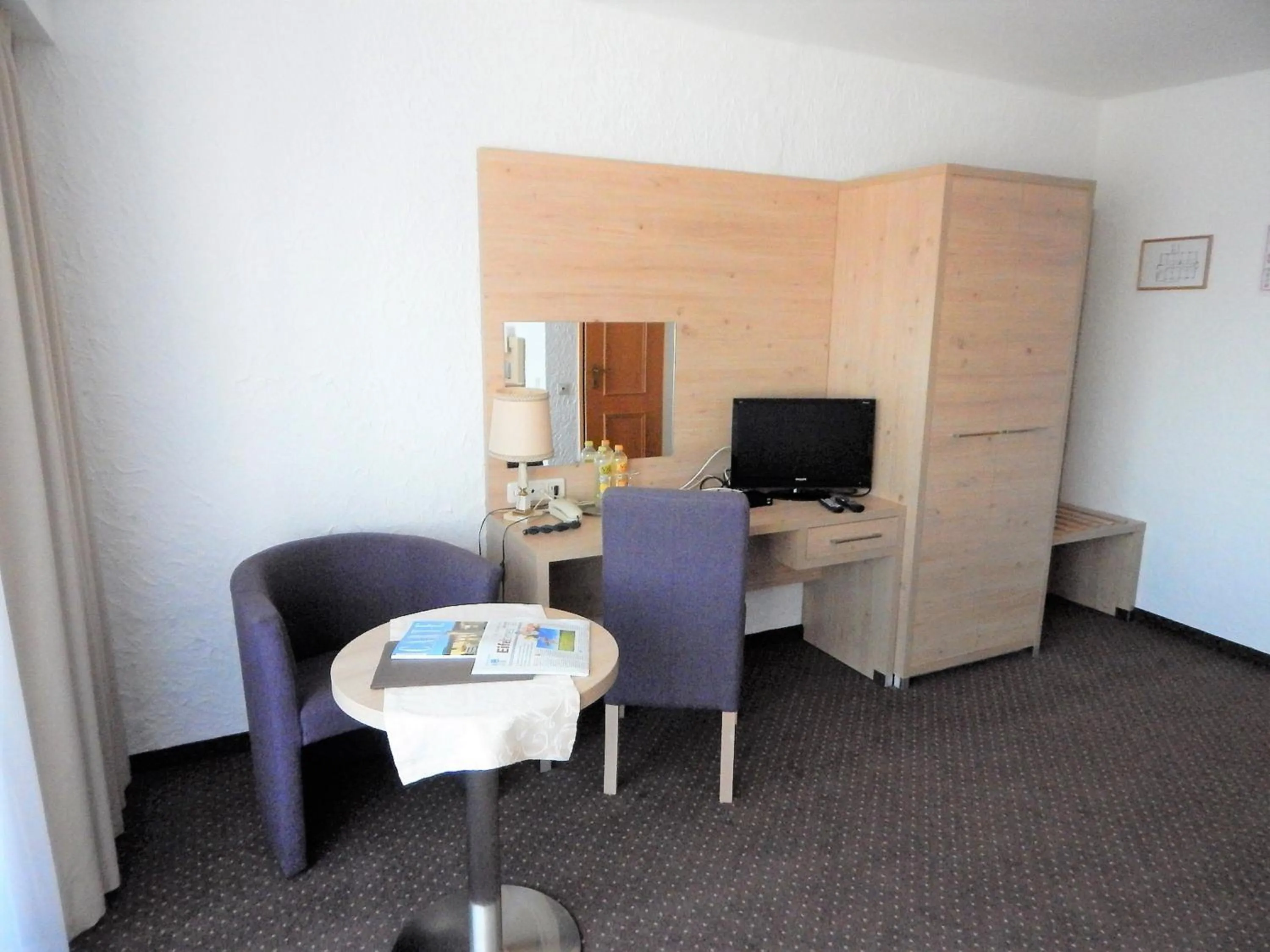 Seating area in Land-gut-Hotel Zum alten Forsthaus - Aufladestation für Elektroautos