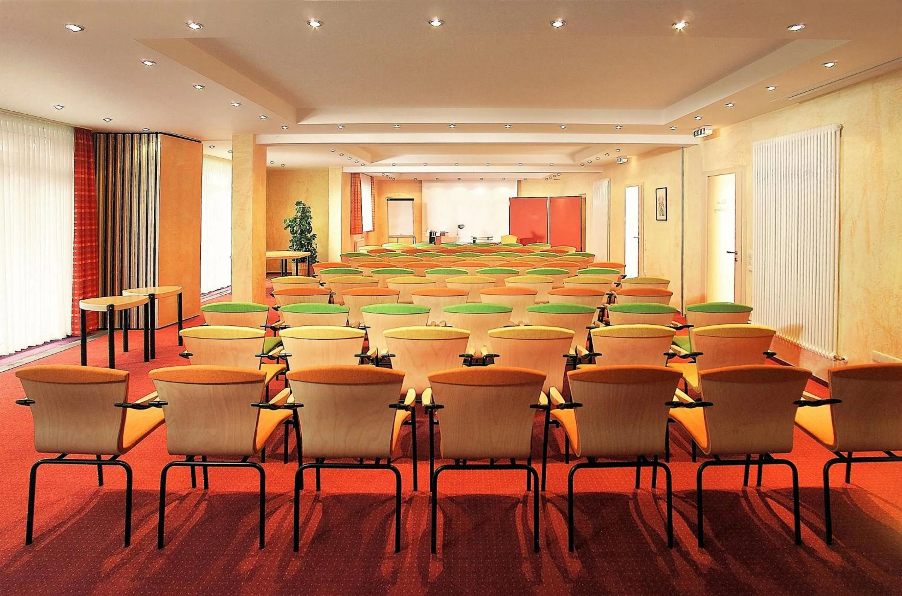 Banquet/Function facilities in Land-gut-Hotel Zum alten Forsthaus - Aufladestation für Elektroautos