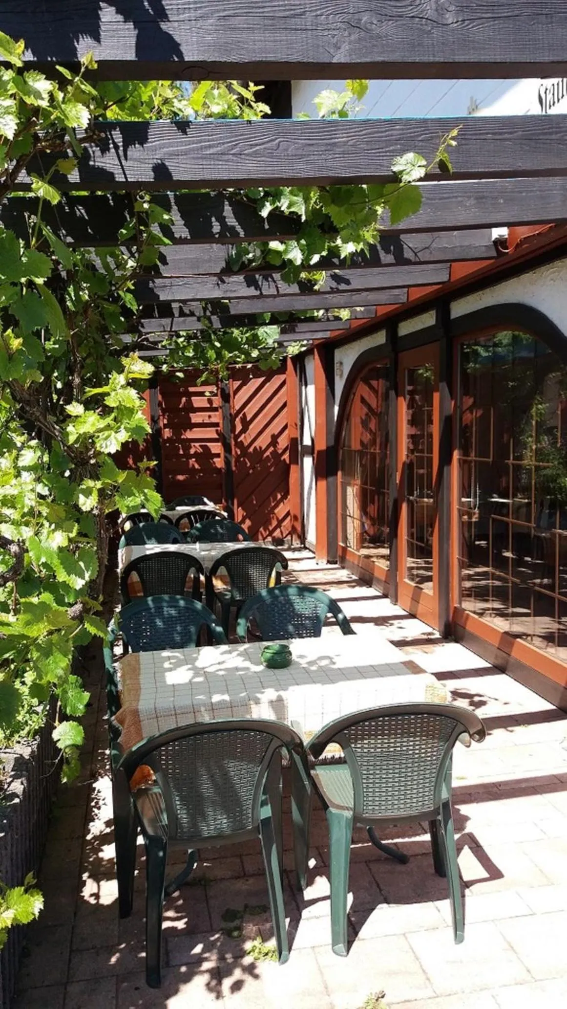 Balcony/Terrace in Land-gut-Hotel Zum alten Forsthaus - Aufladestation für Elektroautos