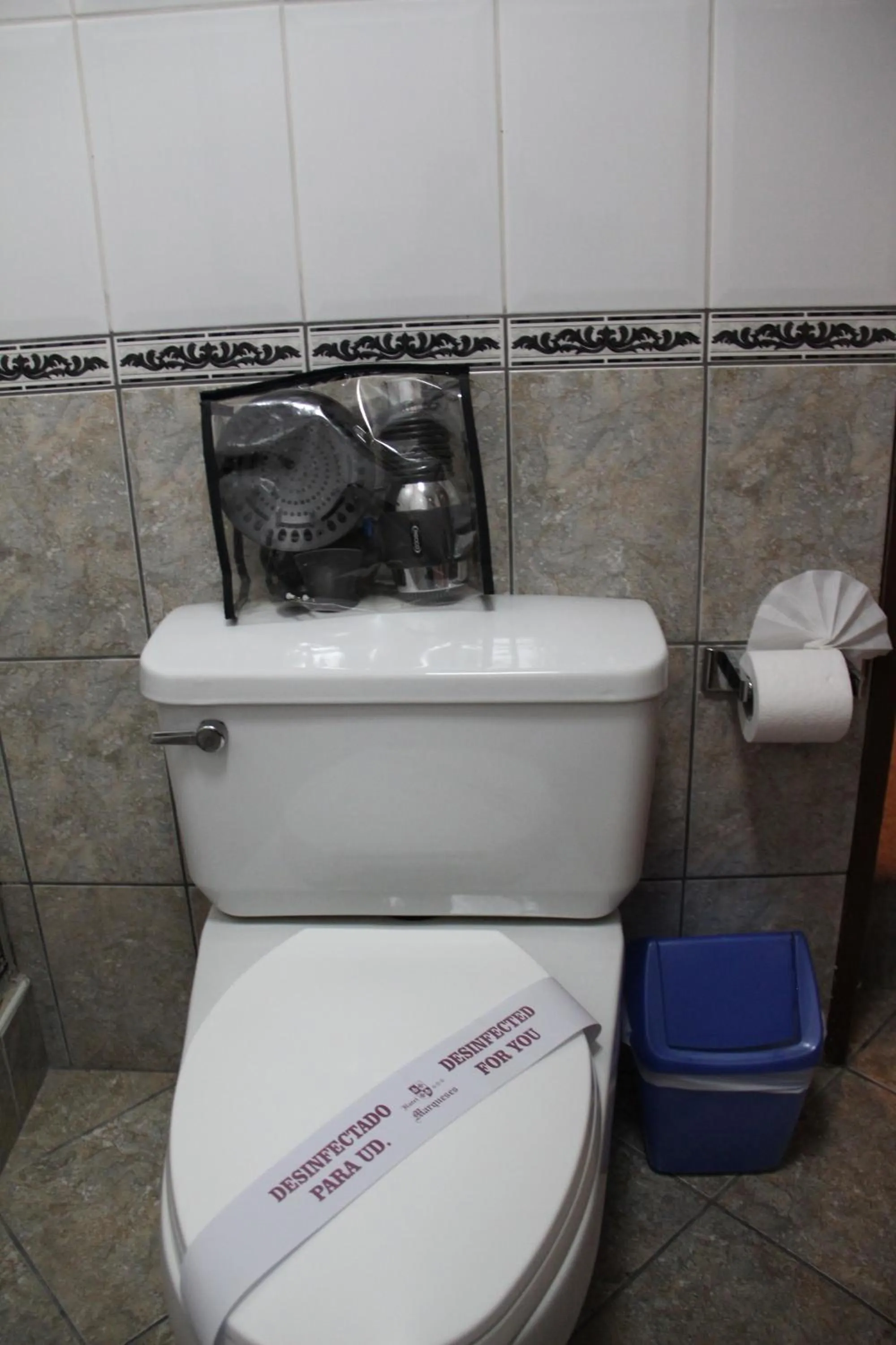 Bathroom in Hotel Marqueses