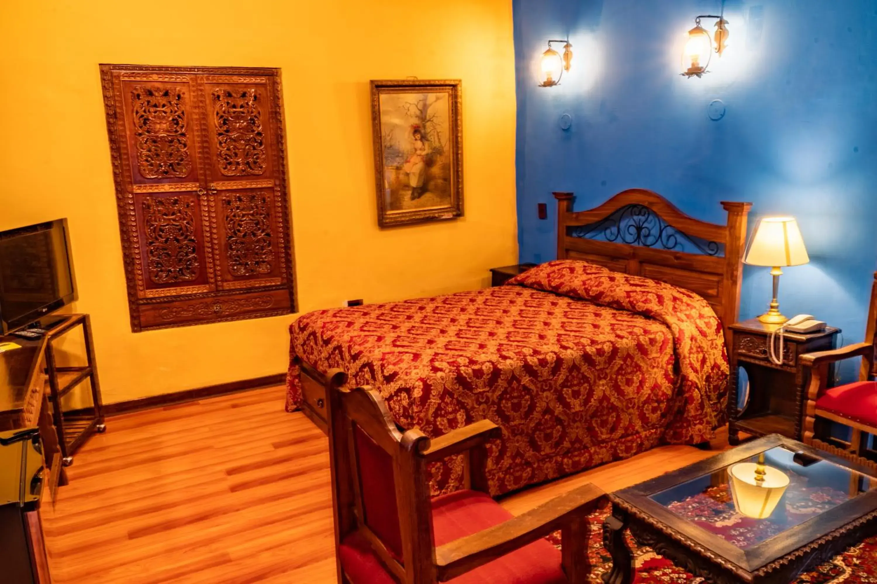 Deluxe Queen Room - single occupancy in Hotel Marqueses Deluxe Queen Room - single occupancy in Hotel Marqueses