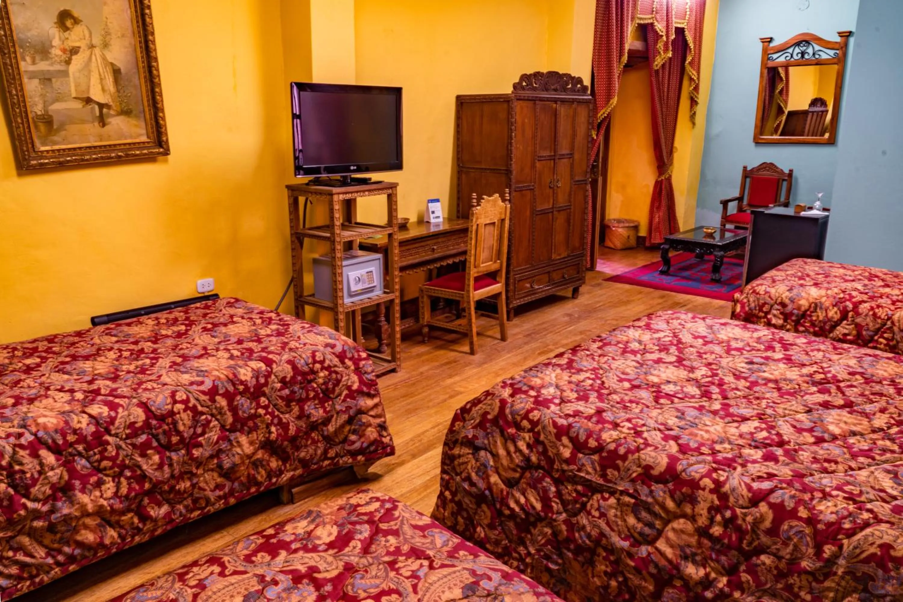 Bed in Hotel Marqueses