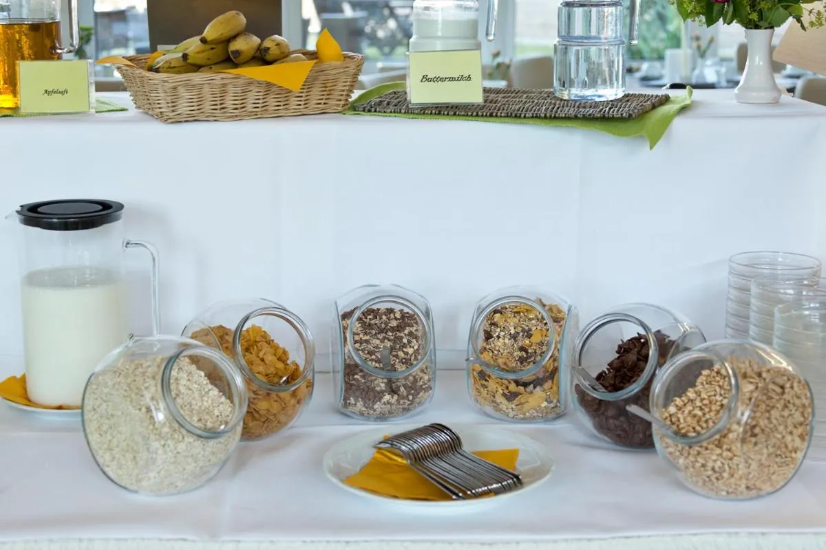 Breakfast in Hotel Reutereiche