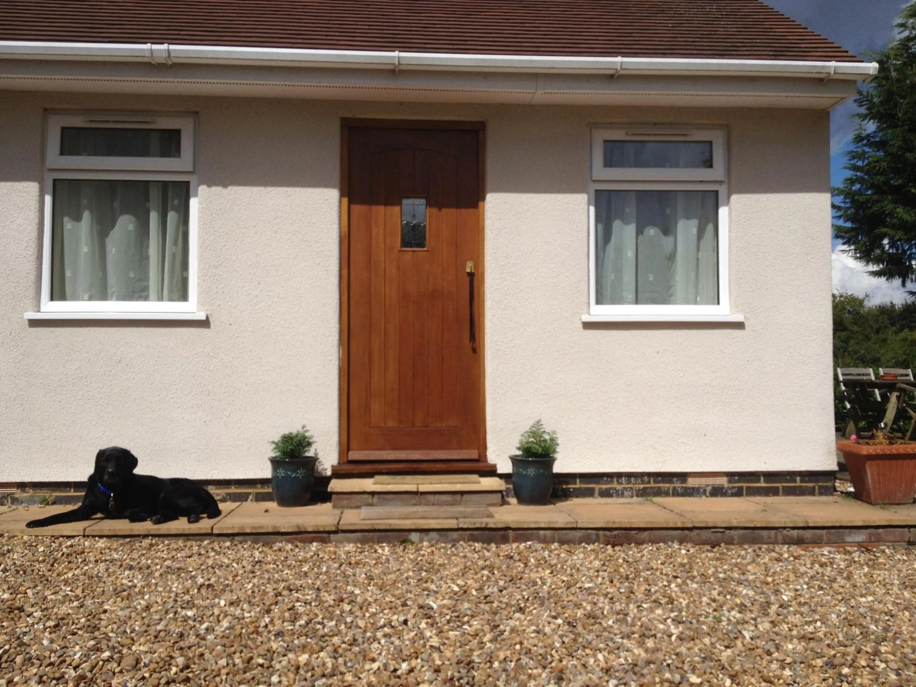 Facade/entrance in The Stables B&B @ Pear Tree Cottage