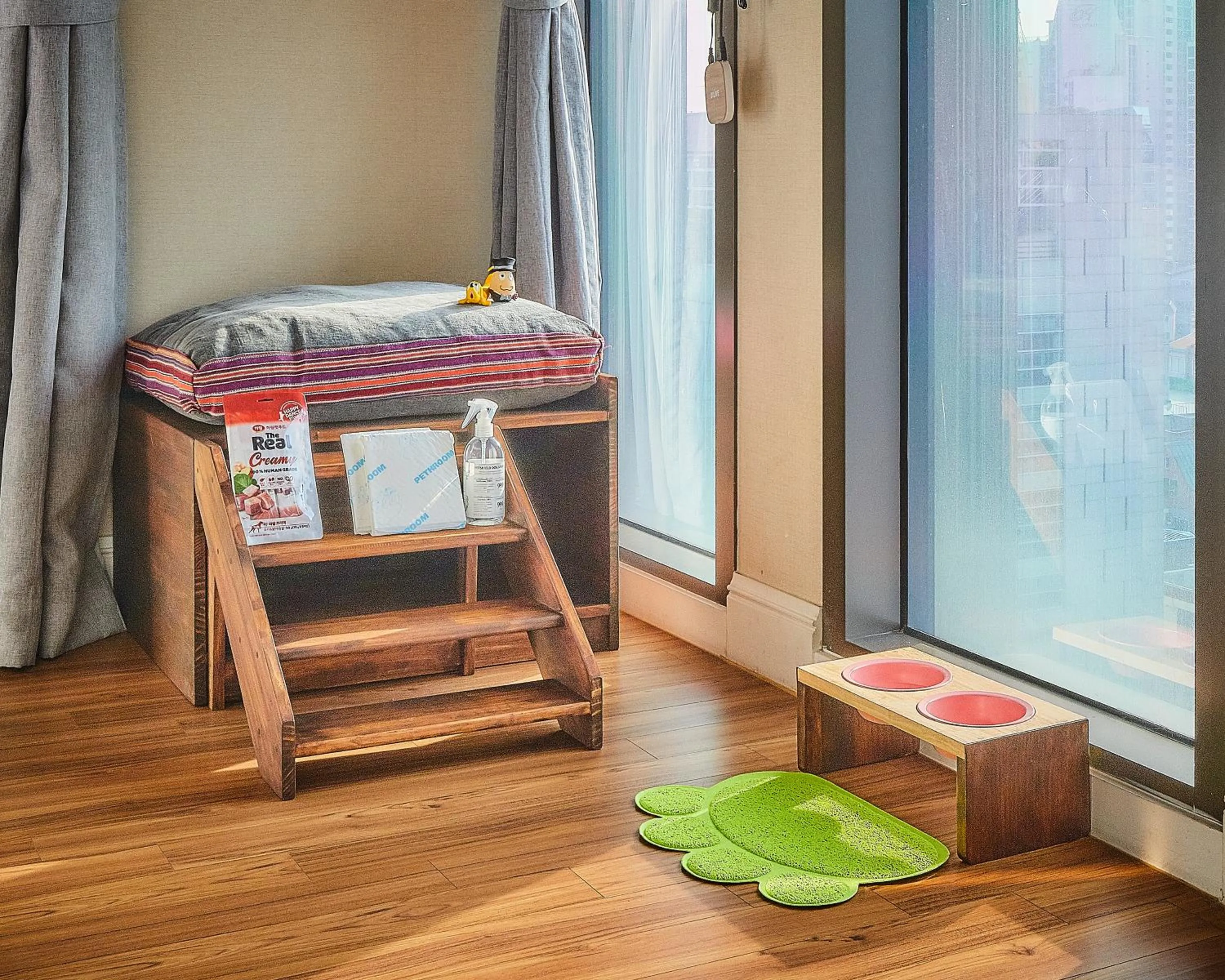 Photo of the whole room, Bed in Hotel POCO Seongsu