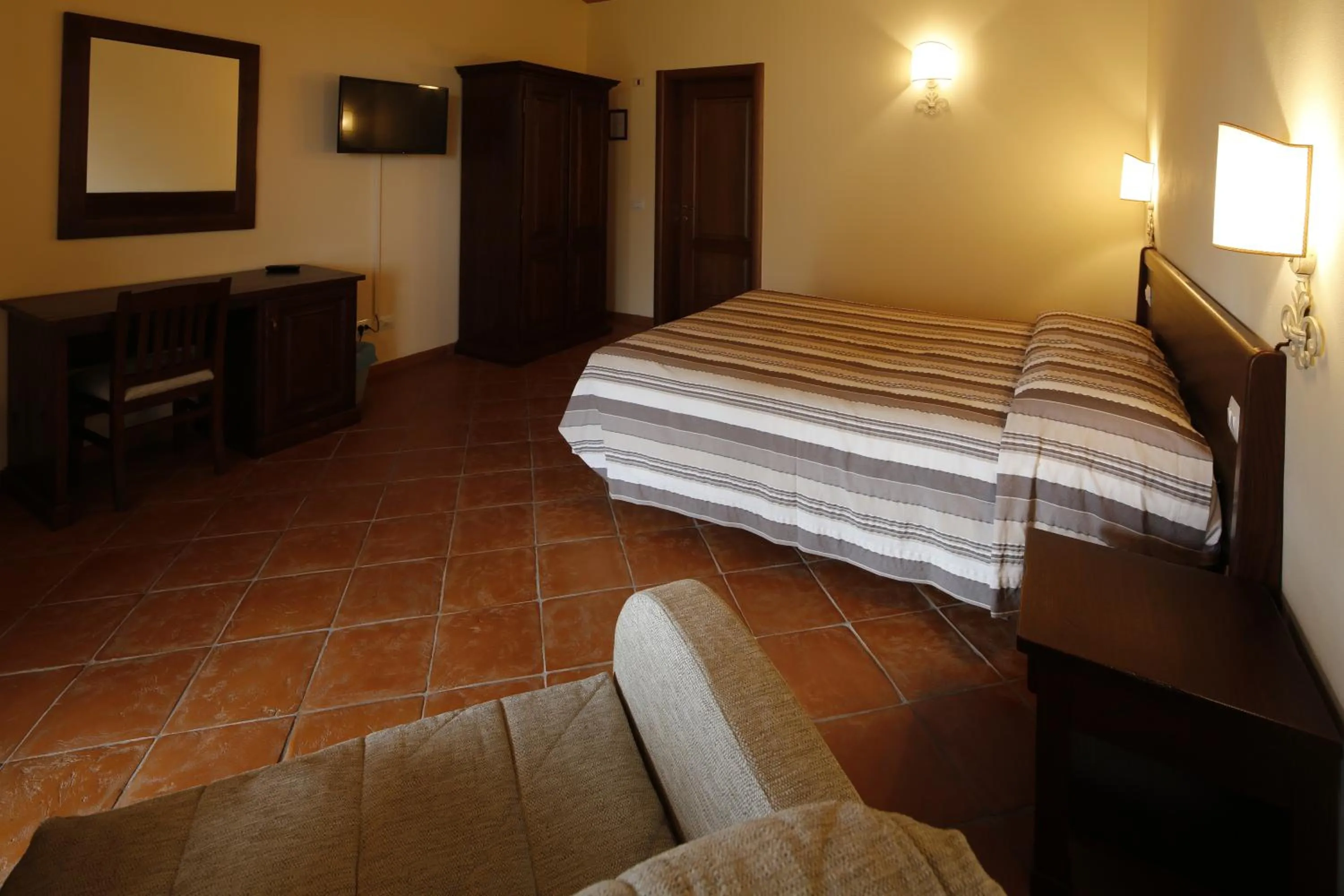 Bedroom, Bed in Agriturismo Poggio Al Tufo