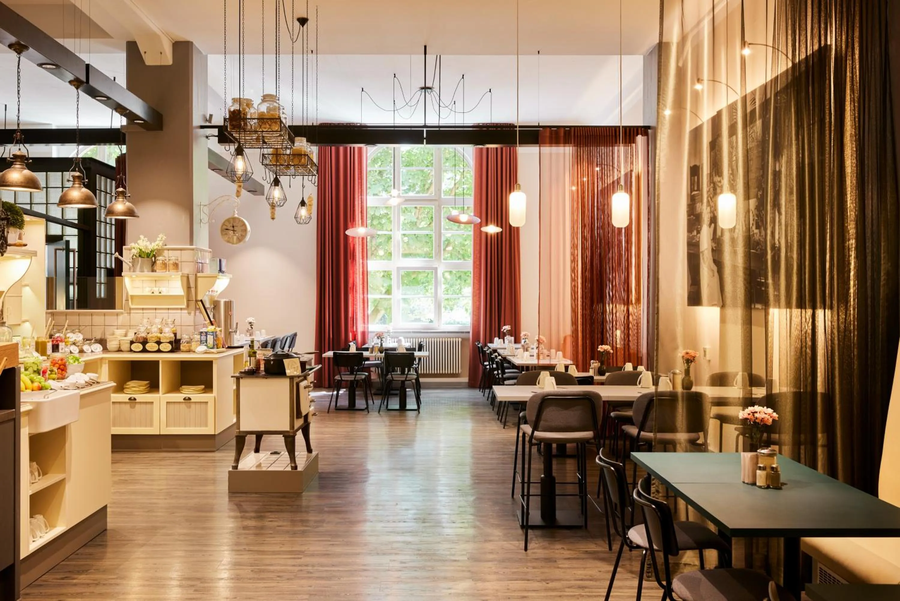 Restaurant/places to eat in Gästeresidenz Pelikan Viertel Hannover