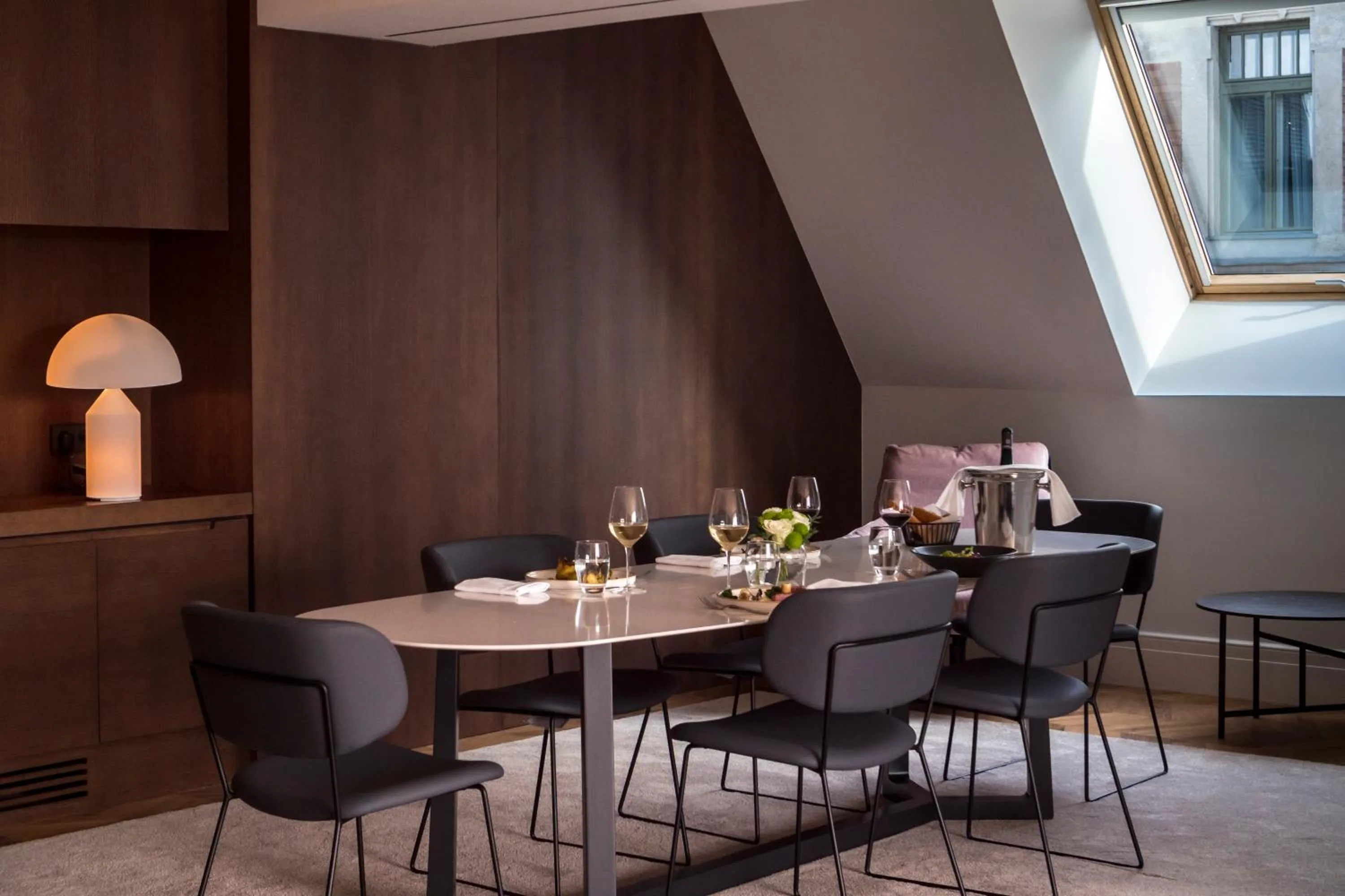 Dining area in Kozmo Hotel Suites & Spa - Small Luxury Hotels of the World