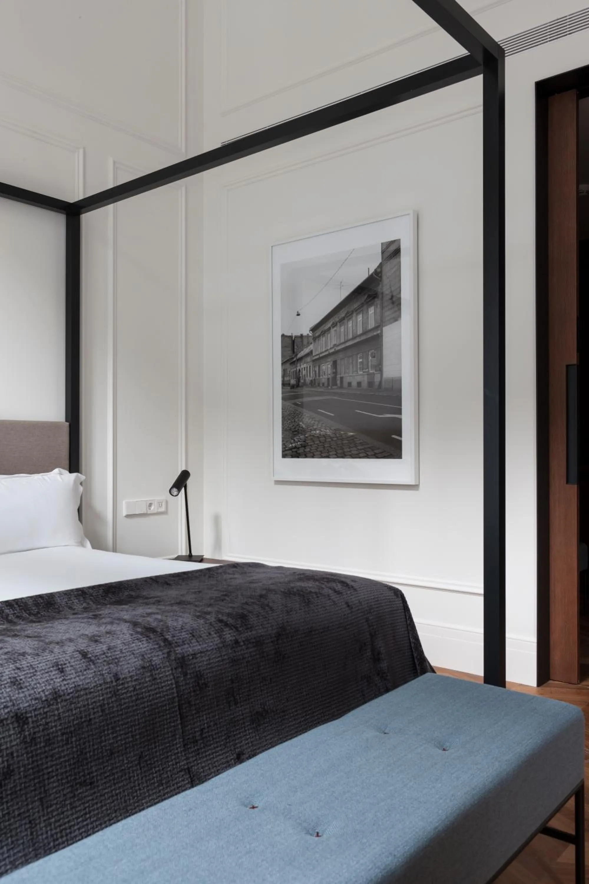 Bed in Kozmo Hotel Suites & Spa - Small Luxury Hotels of the World