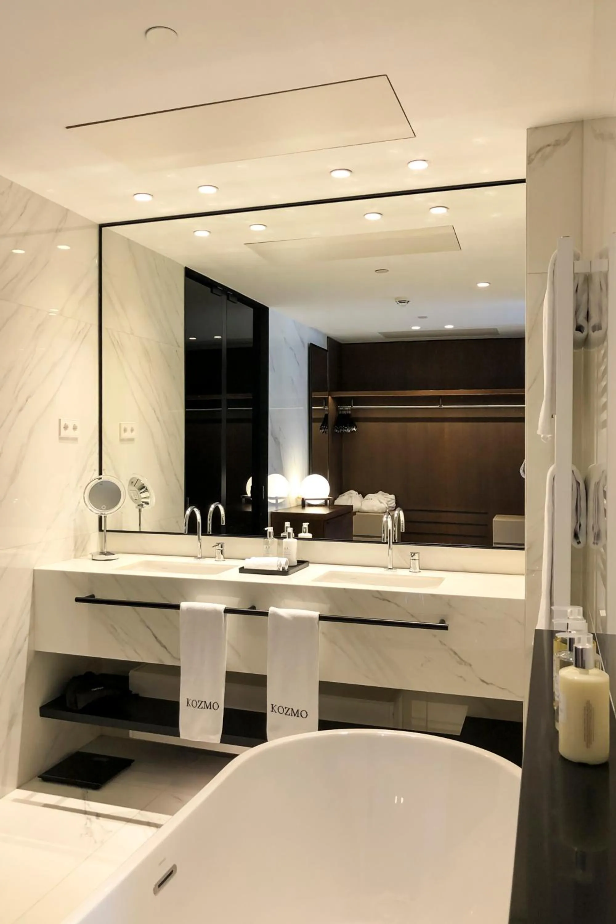 Bathroom in Kozmo Hotel Suites & Spa - Small Luxury Hotels of the World