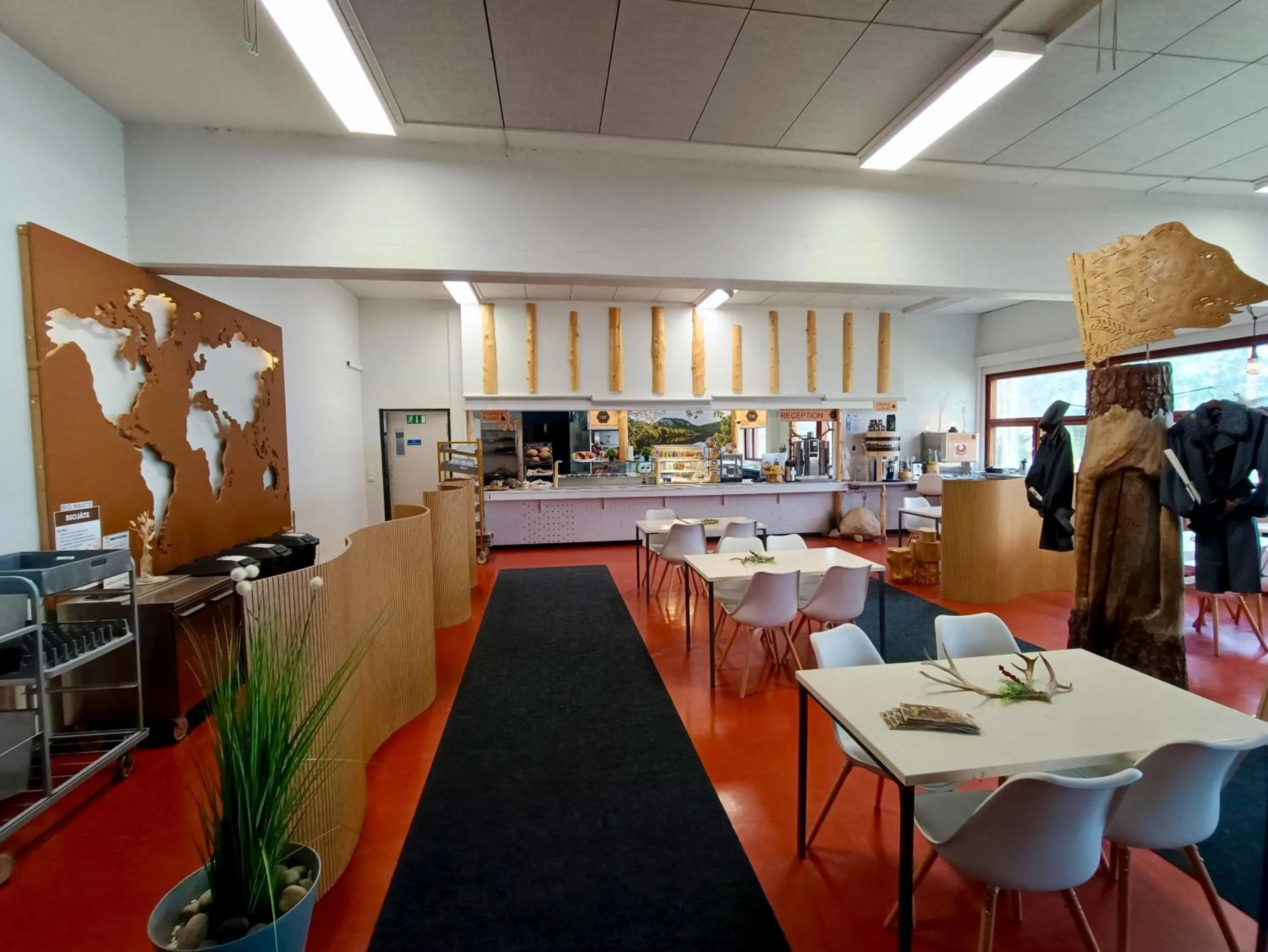 Goiglo Hotel & Hostel