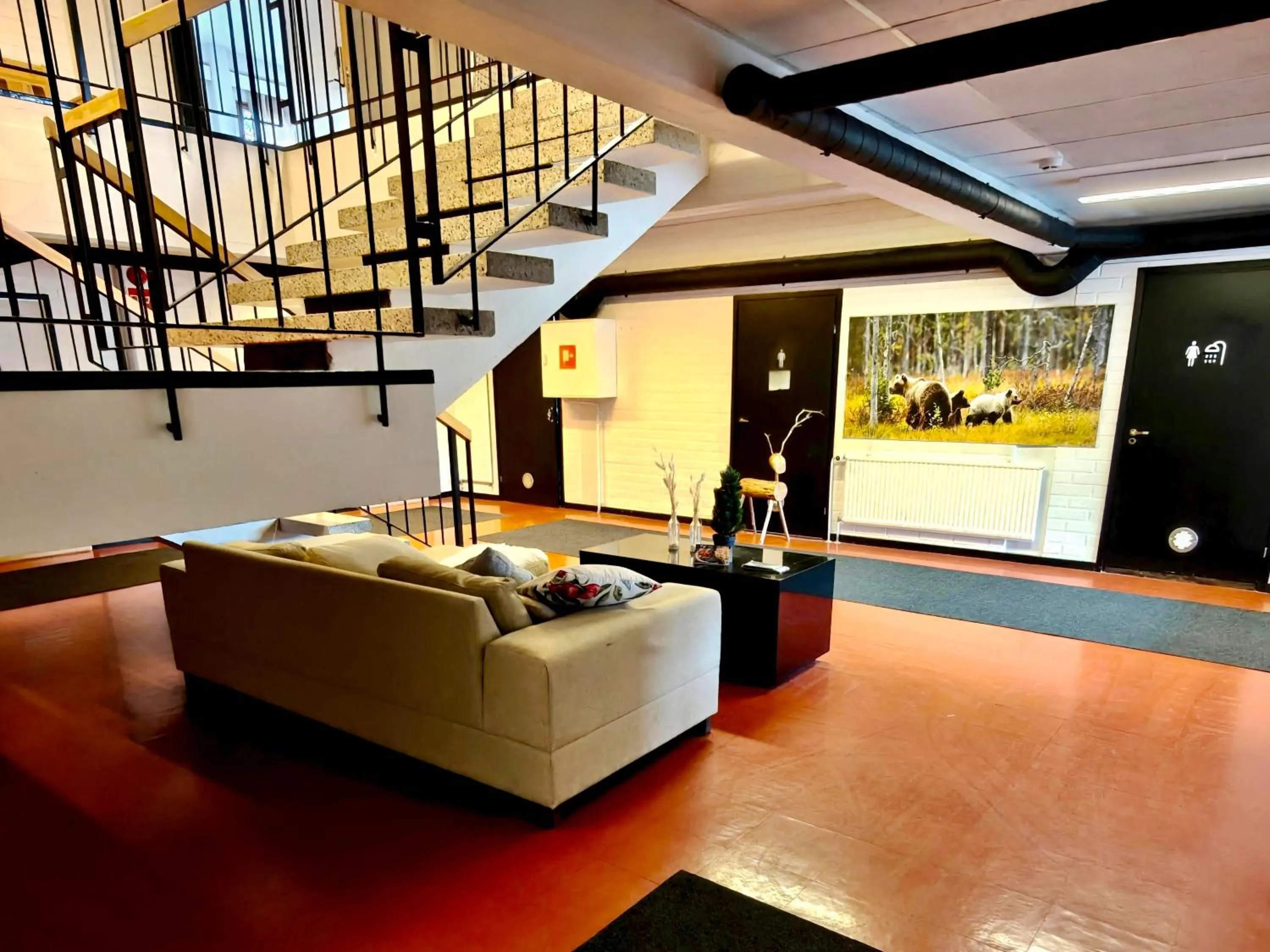 Goiglo Hotel & Hostel