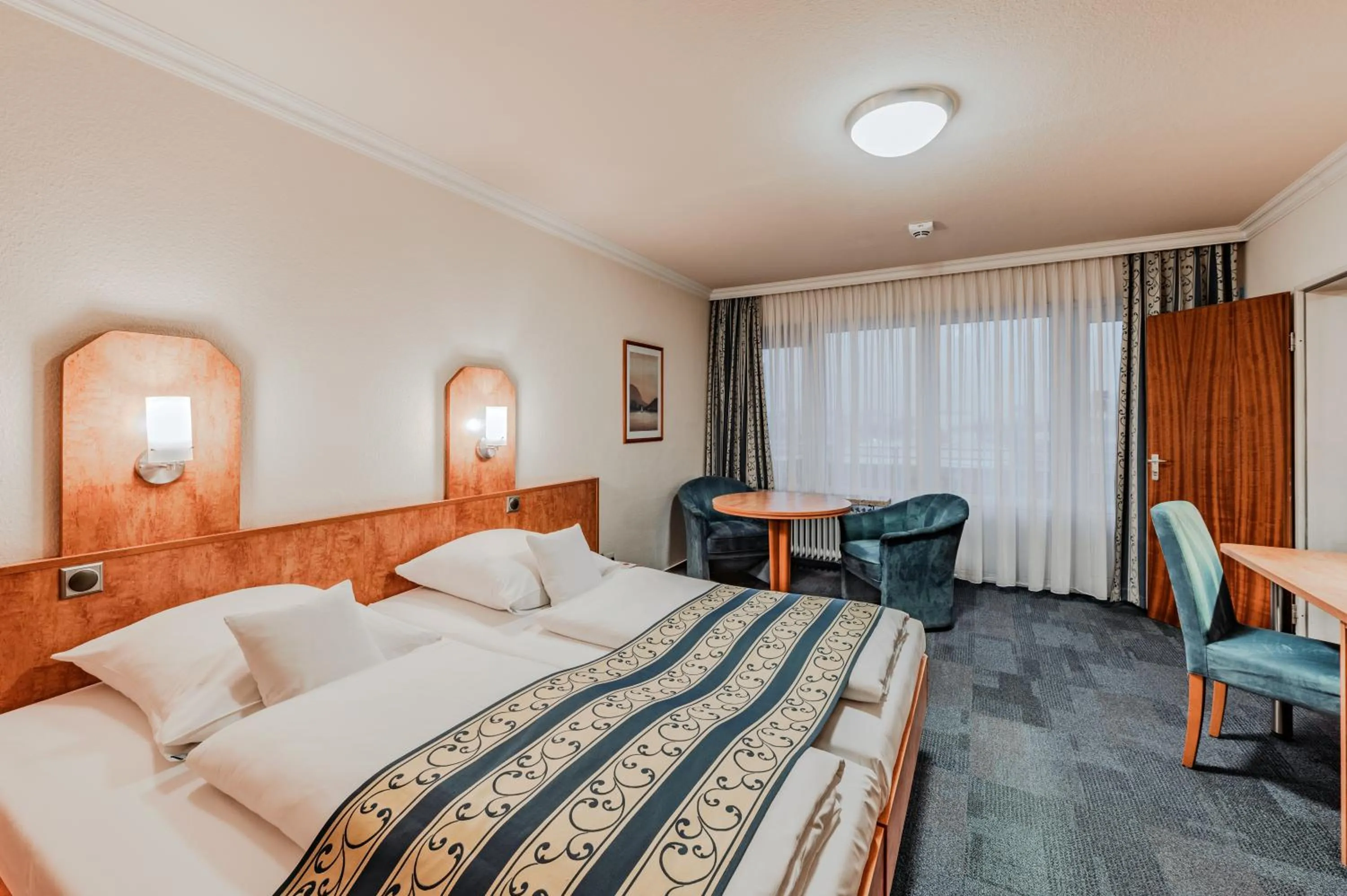 Photo of the whole room, Bed in Apartment-Hotel Hamburg Mitte