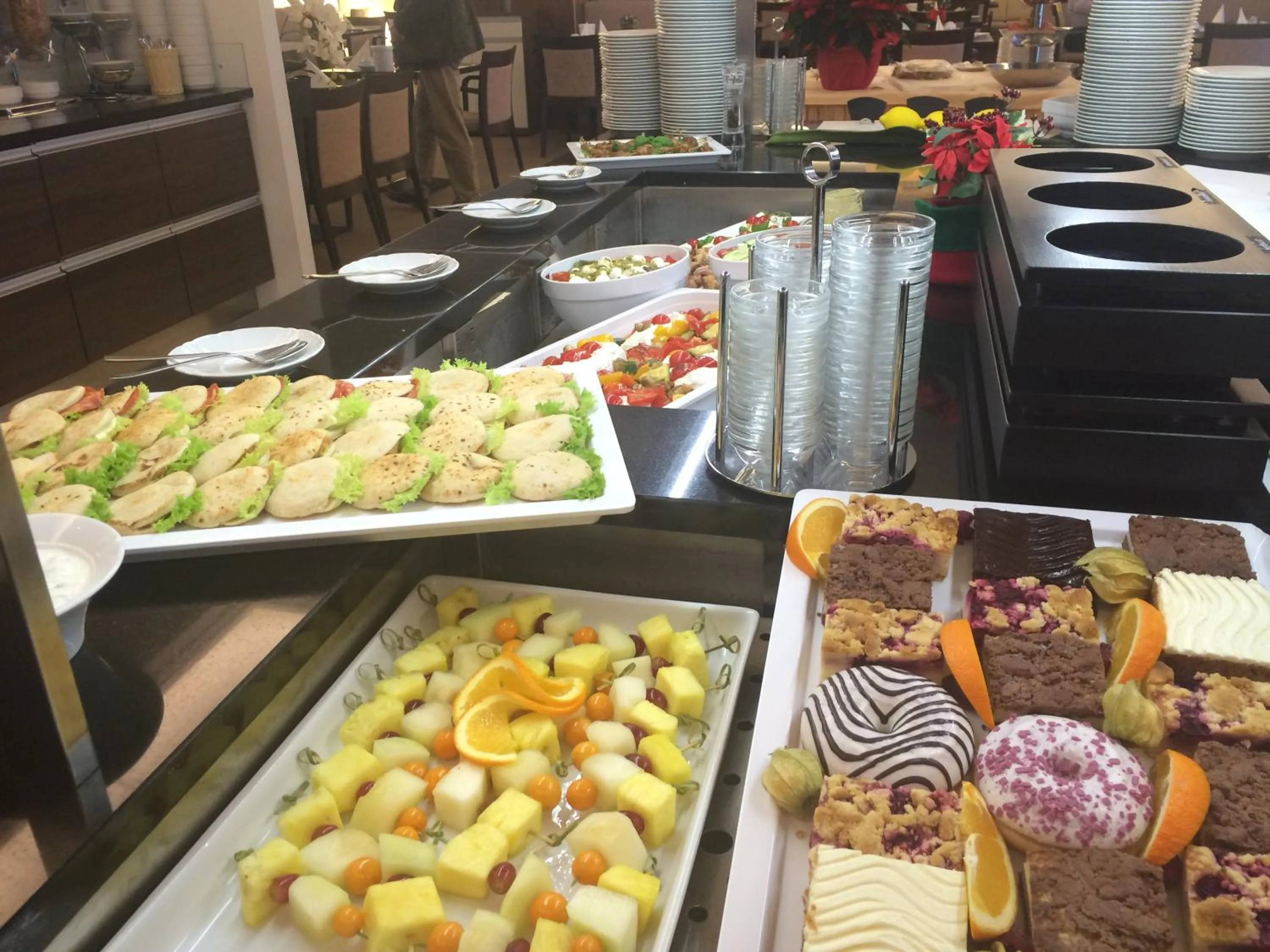 Food in Apartment-Hotel Hamburg Mitte