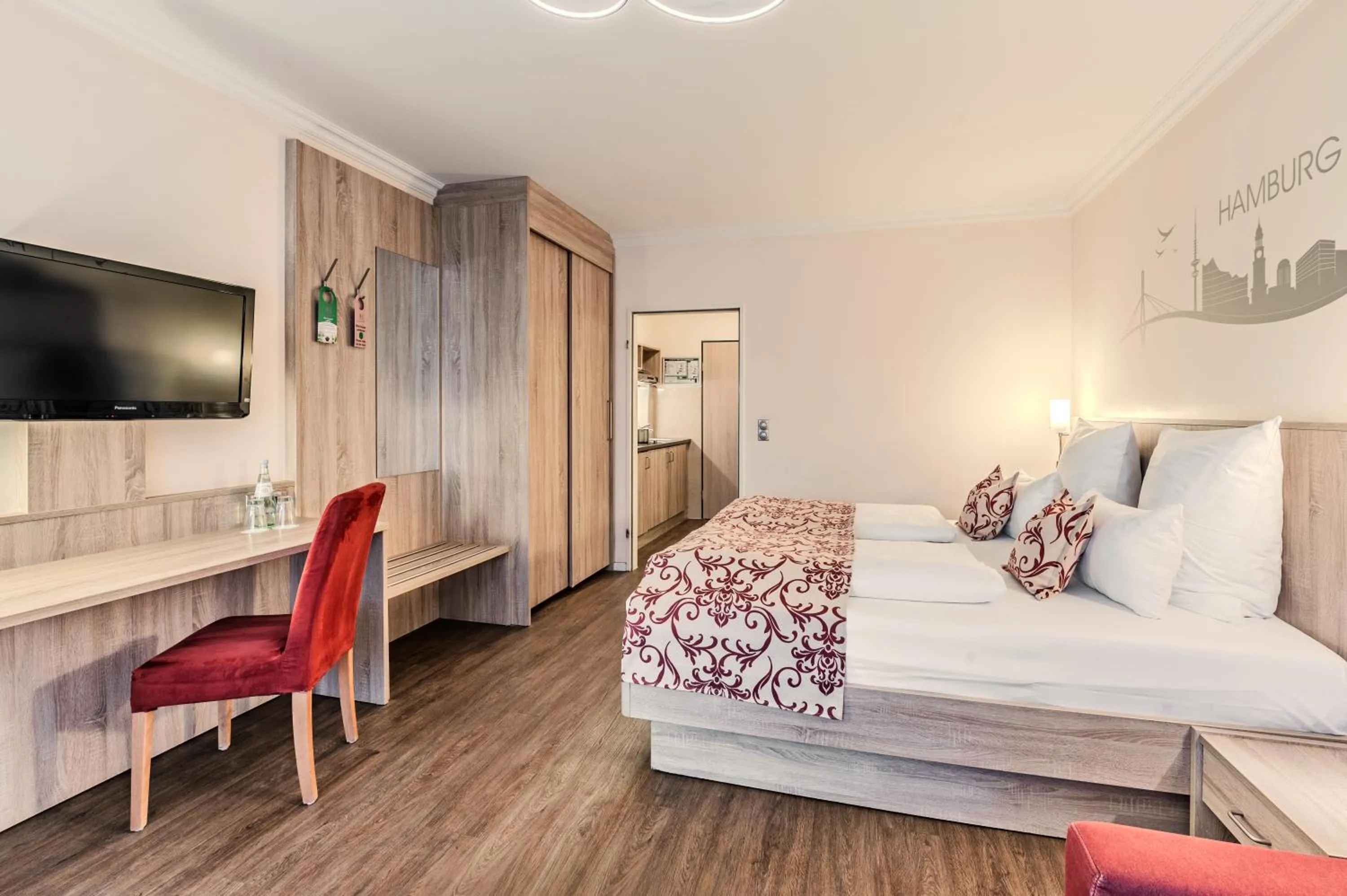 Living room, Bed in Apartment-Hotel Hamburg Mitte