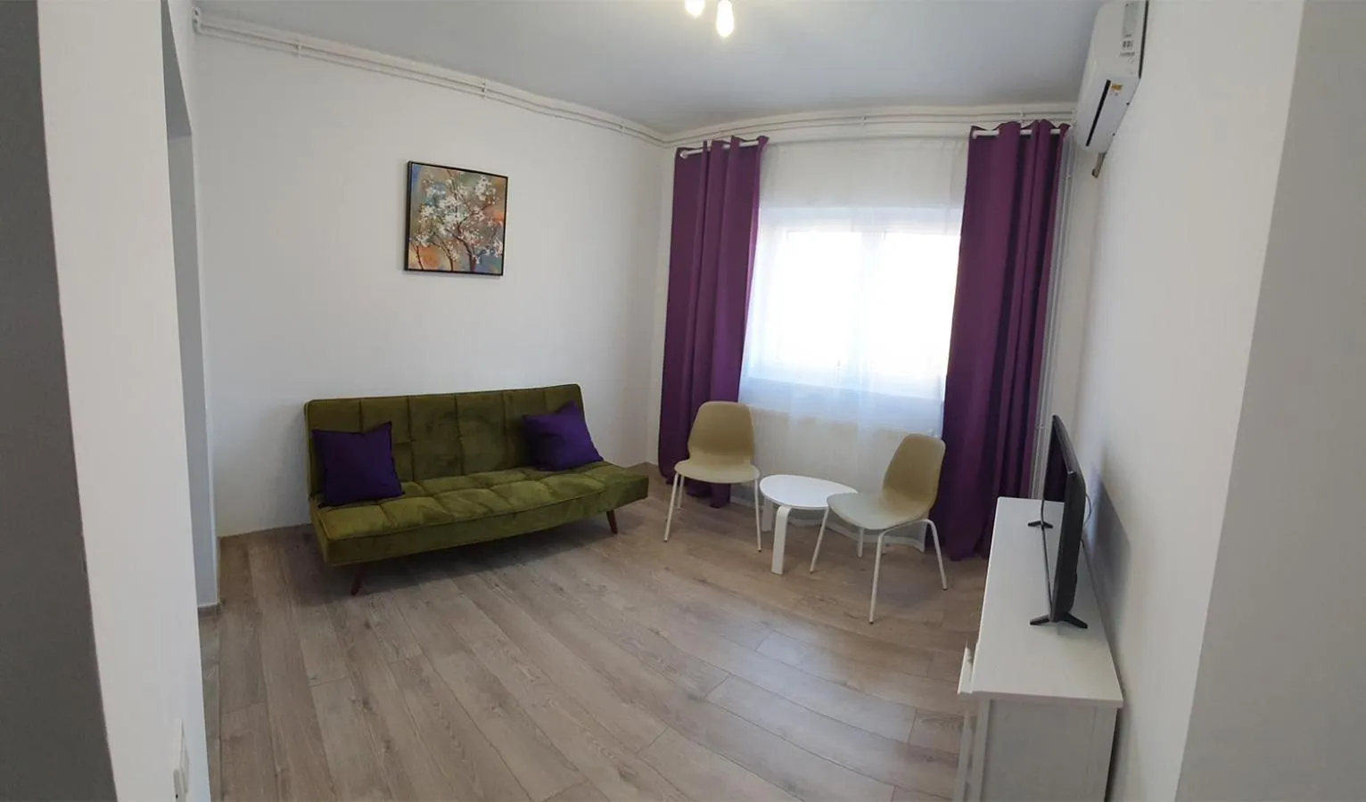 Living room in Casa Florescu 13