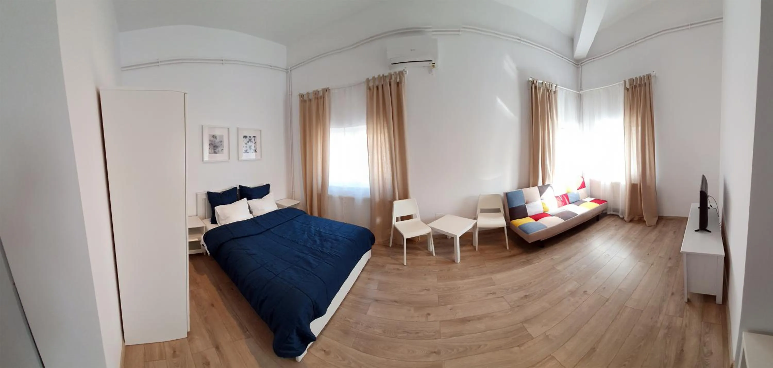 Photo of the whole room, Bed in Casa Florescu 13