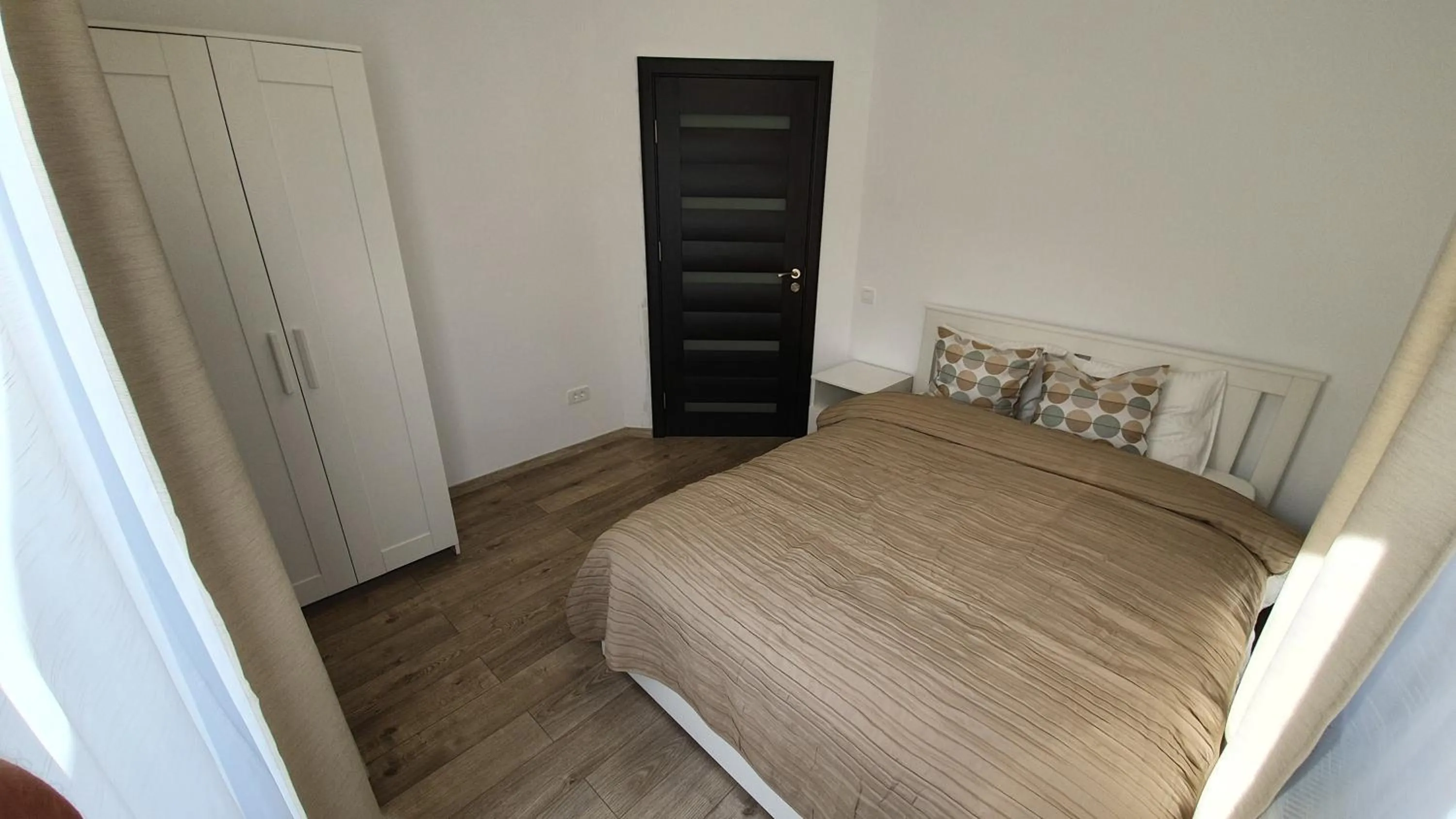 Bedroom, Bed in Casa Florescu 13