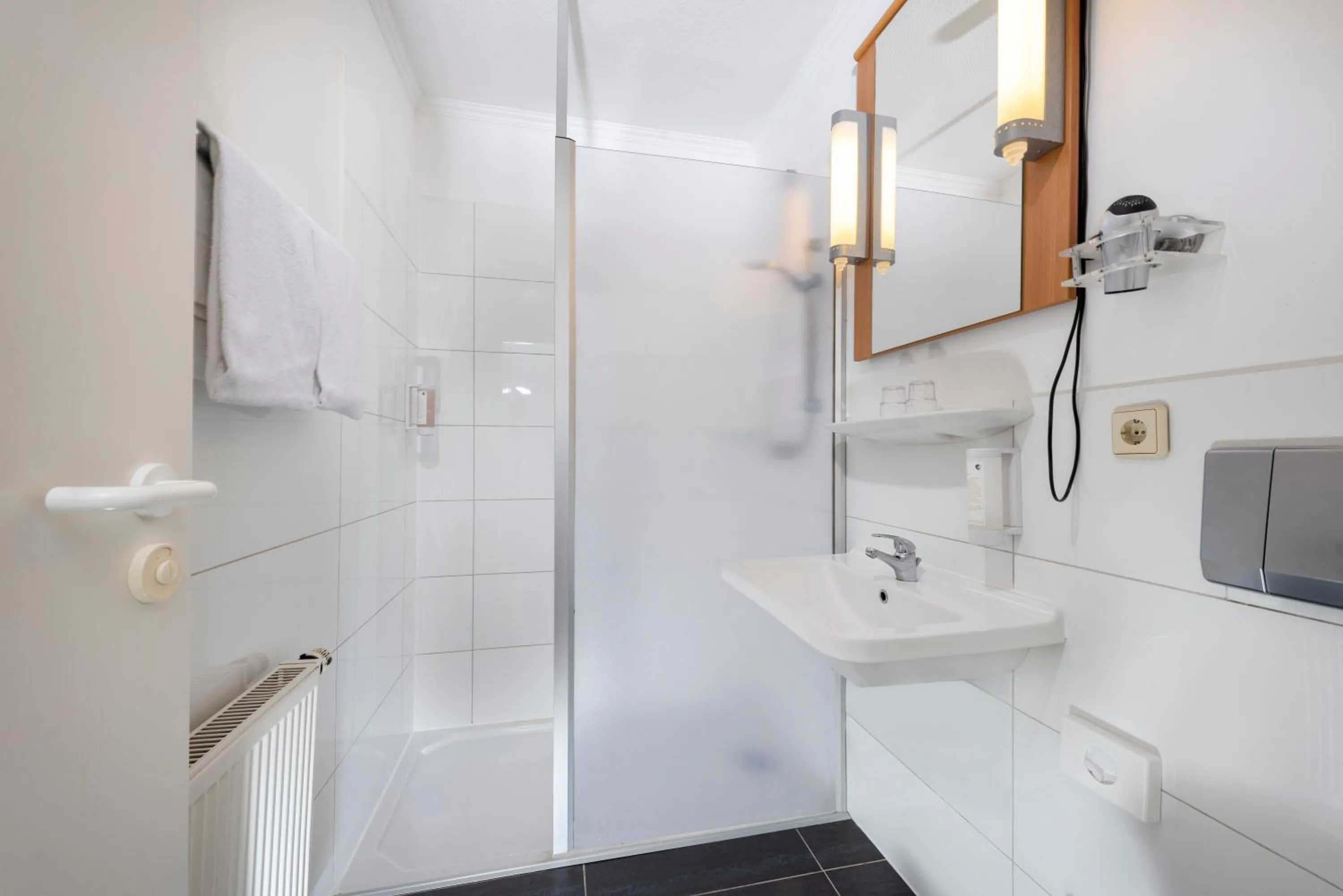 Bathroom in ibis Kassel Melsungen