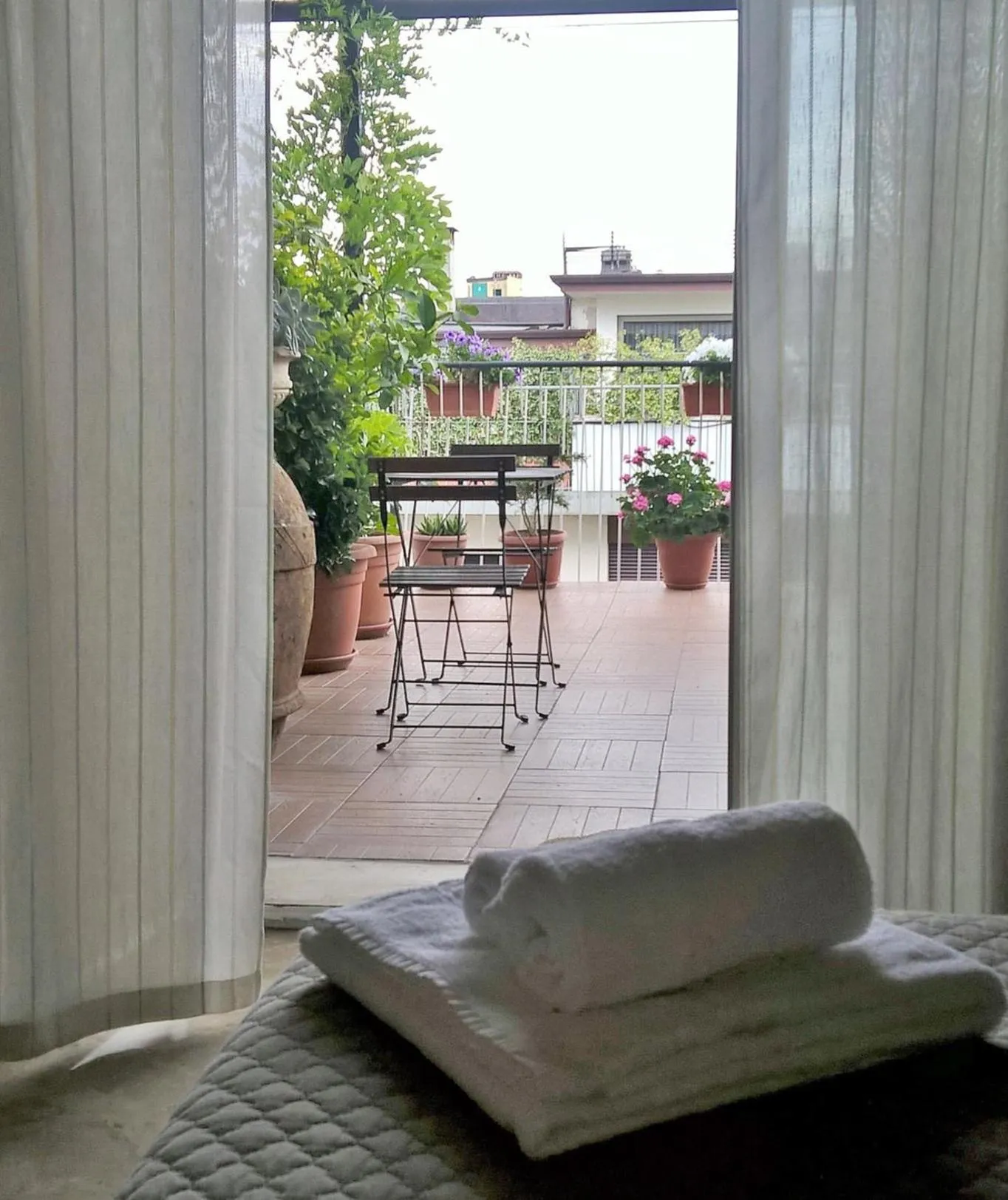 Bedroom, Bed in B&B Cameracaffè Centro