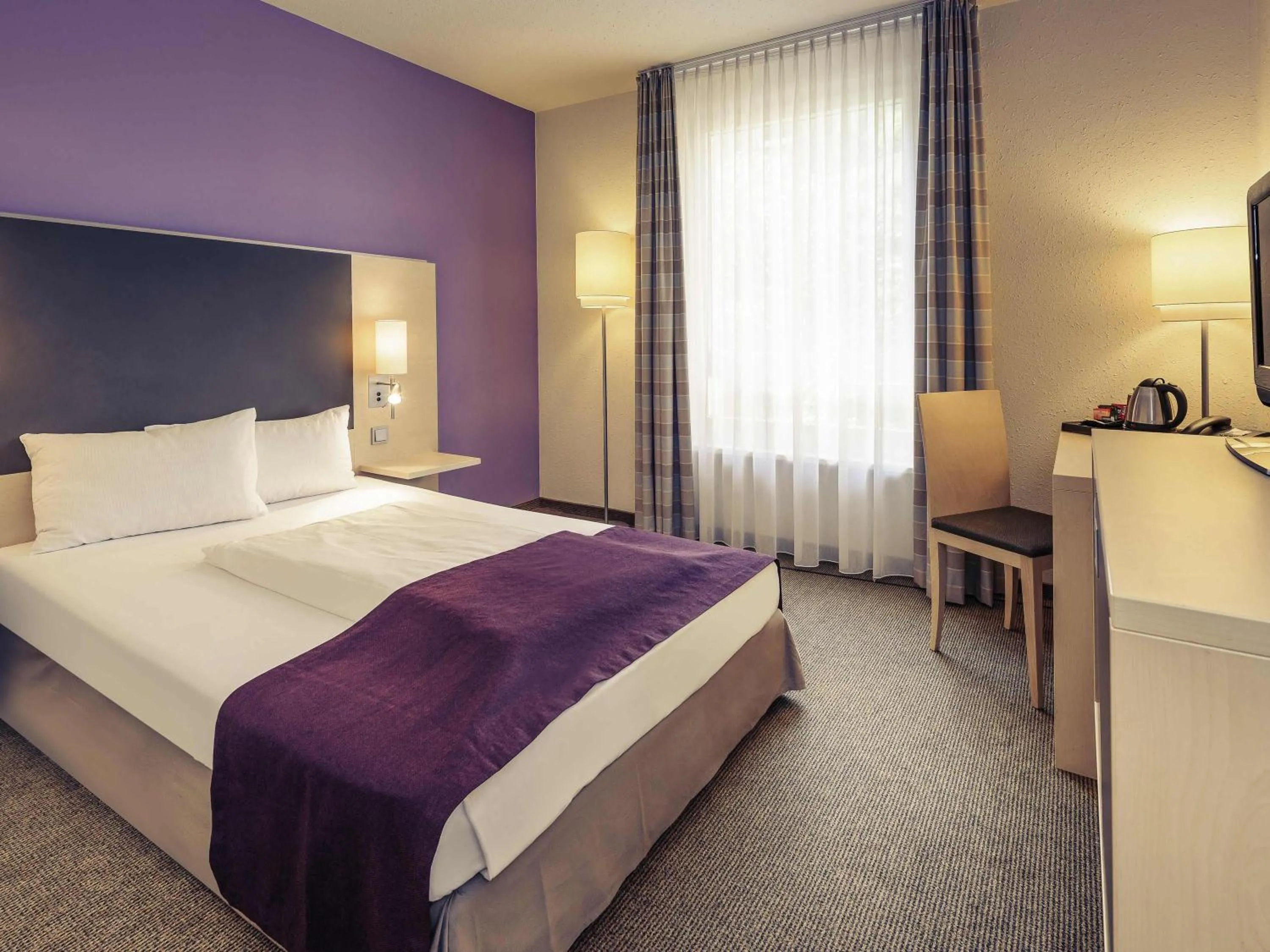 Bedroom, Bed in Mercure Hotel Berlin City West