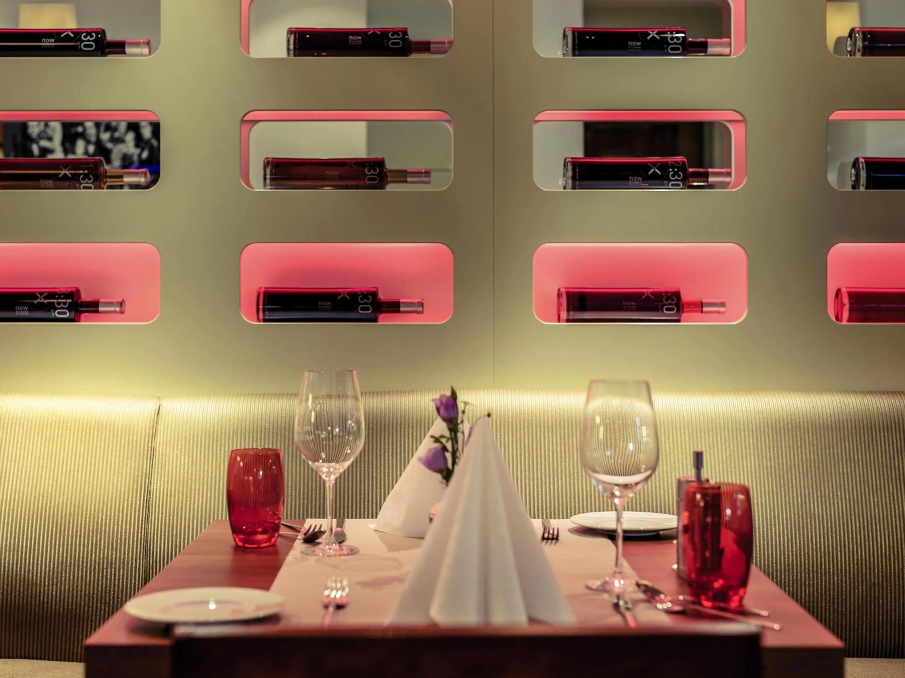 Restaurant/places to eat in Mercure Hotel Berlin City West