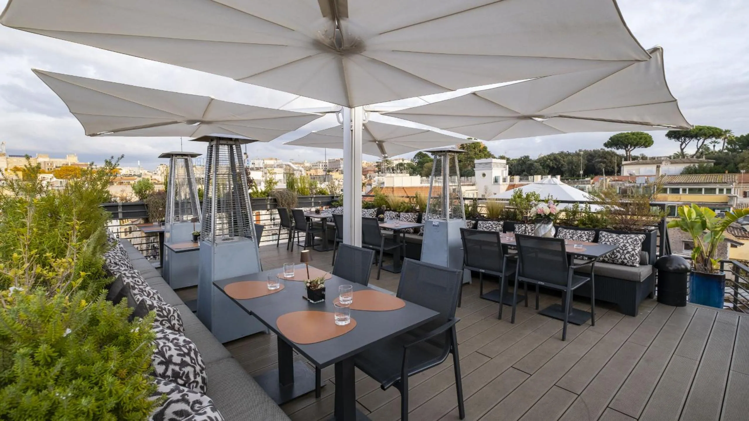 Balcony/Terrace in U-Visionary Roma Hotel