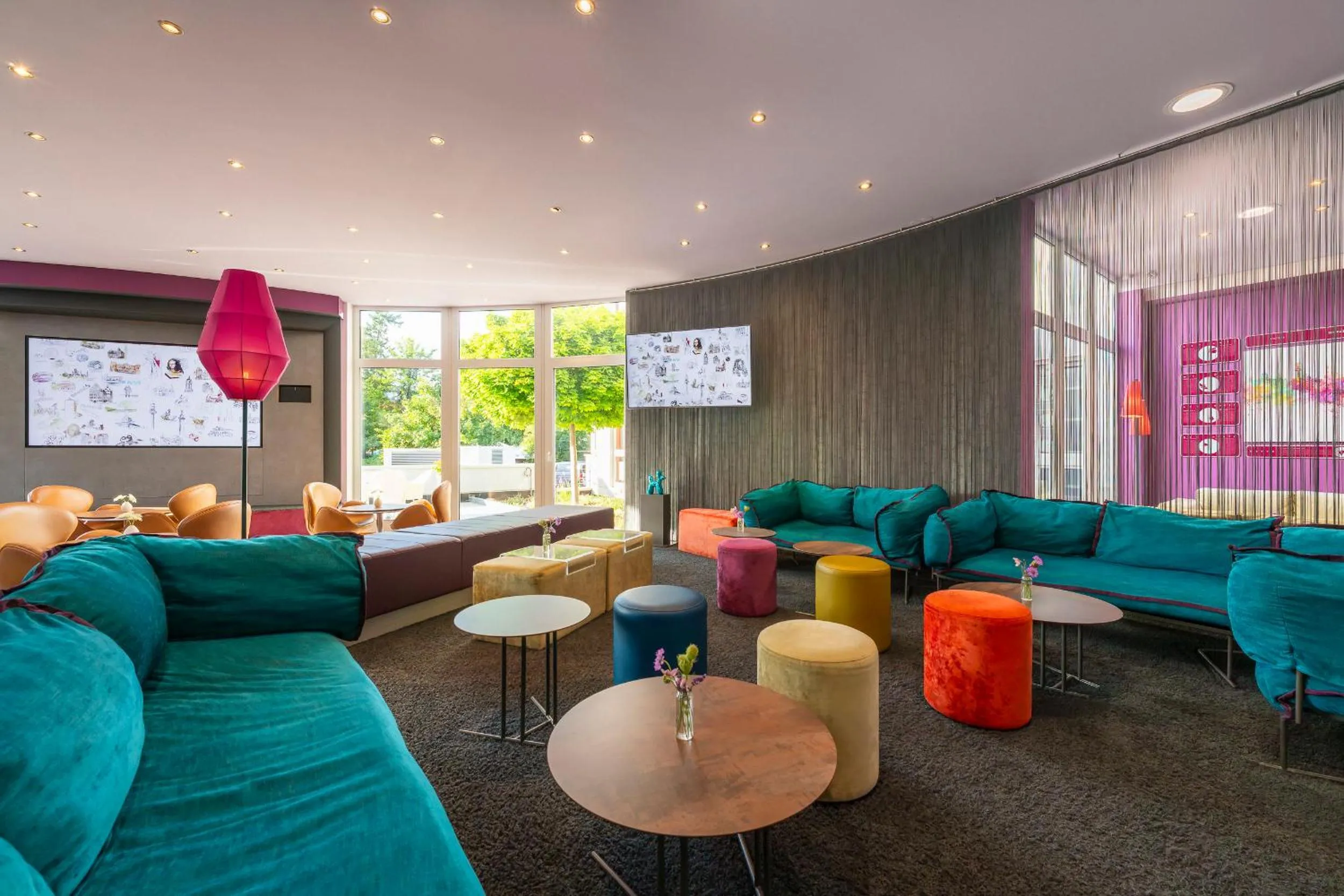 Lobby or reception in Designhotel + CongressCentrum Wienecke XI.