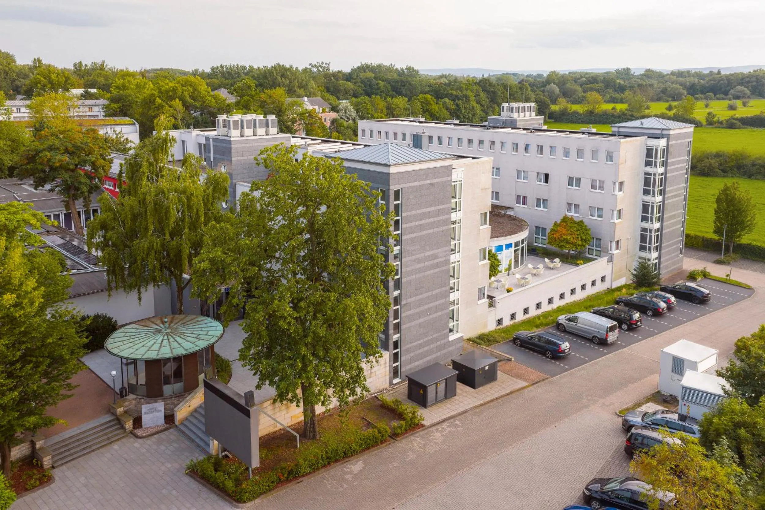 Facade/entrance in Designhotel + CongressCentrum Wienecke XI.
