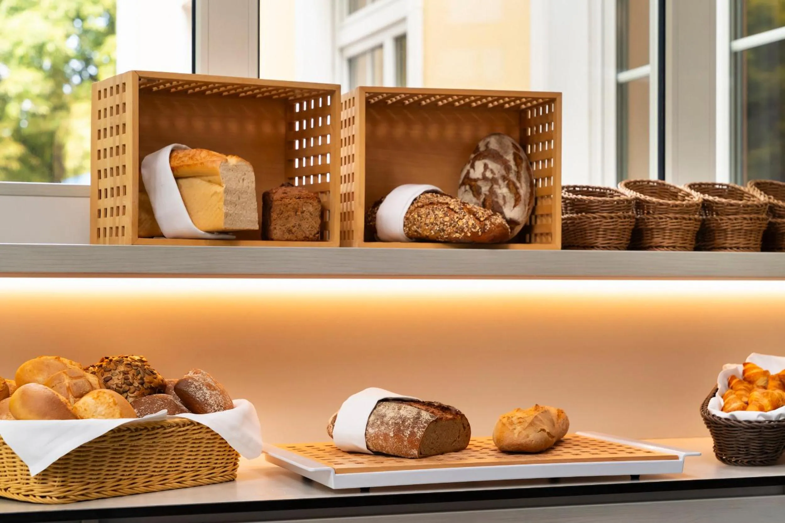 Buffet breakfast in Designhotel + CongressCentrum Wienecke XI.