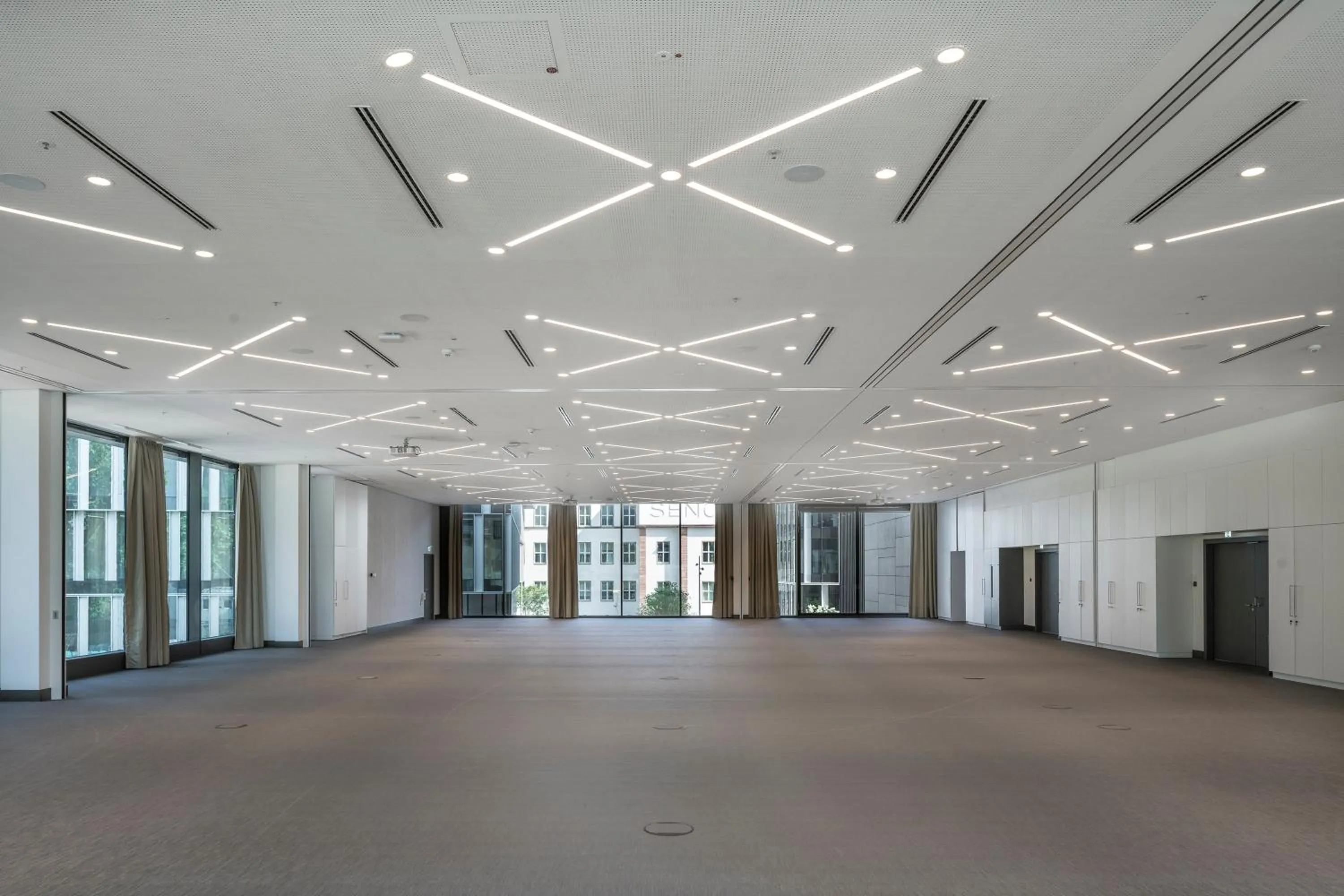 Meeting/conference room in Meliá Frankfurt City