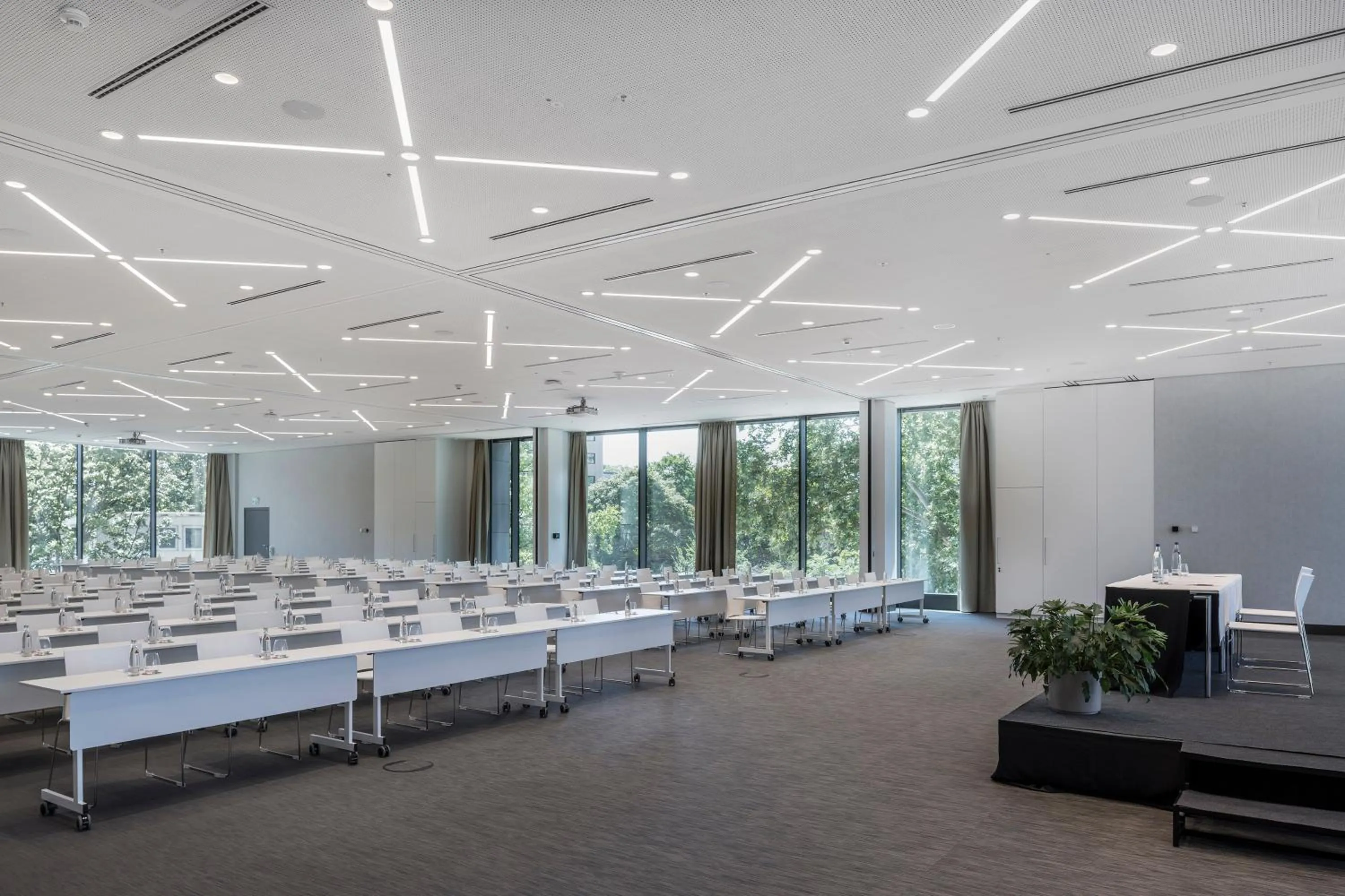 Meeting/conference room in Meliá Frankfurt City