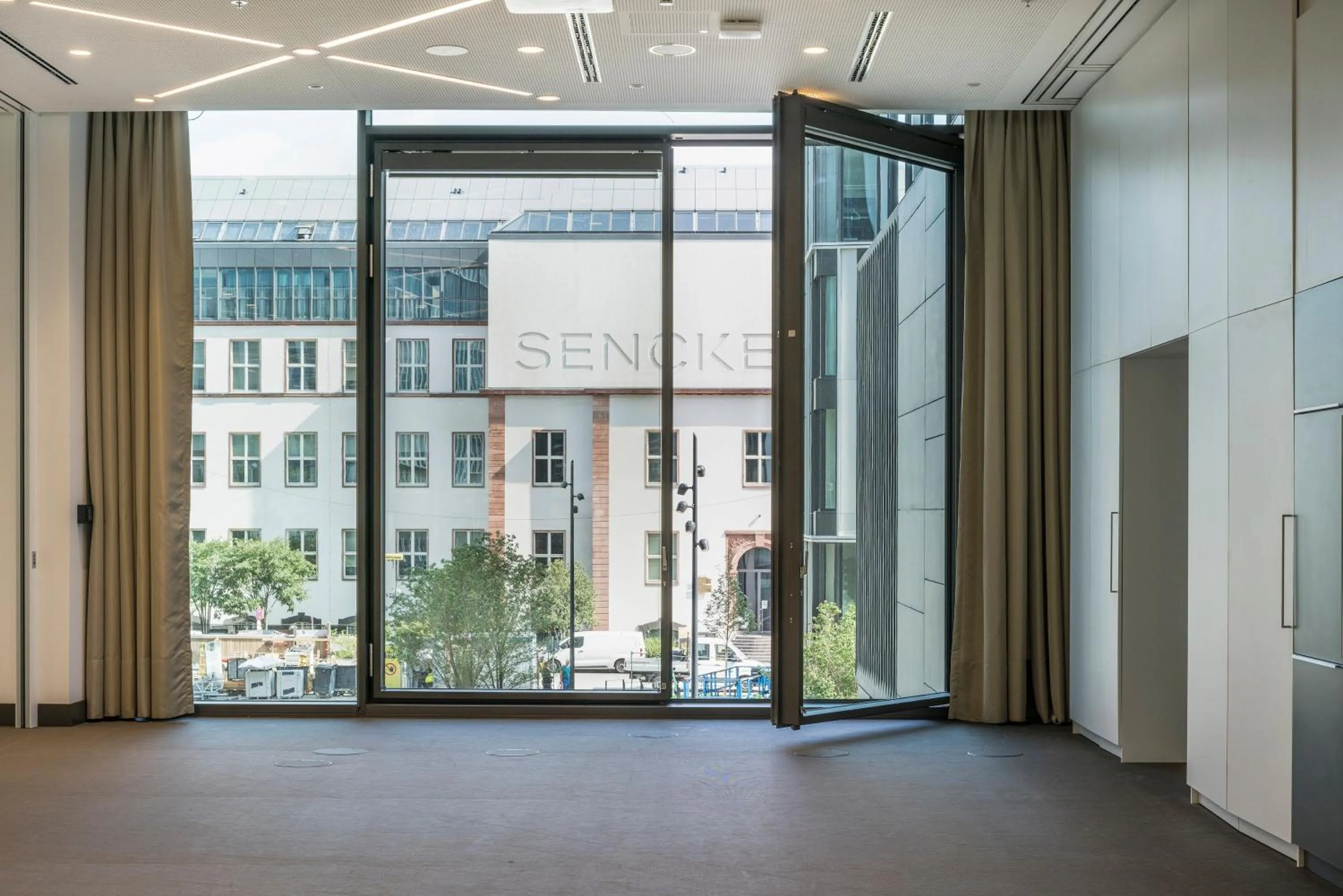 Meeting/conference room in Meliá Frankfurt City
