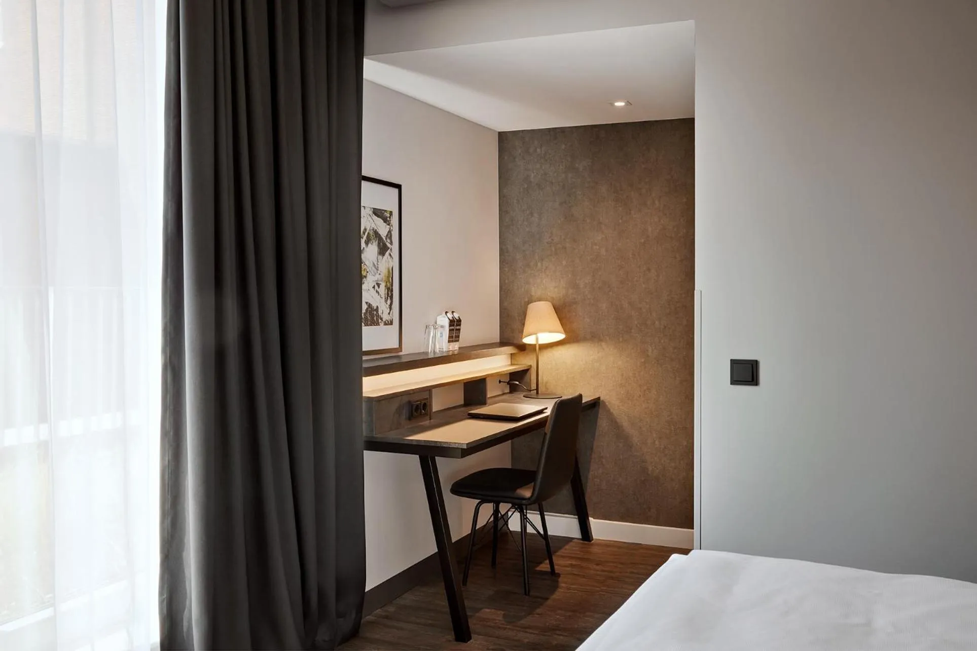 Photo of the whole room, Bed in THE SCOTTY Hotel Hamburg