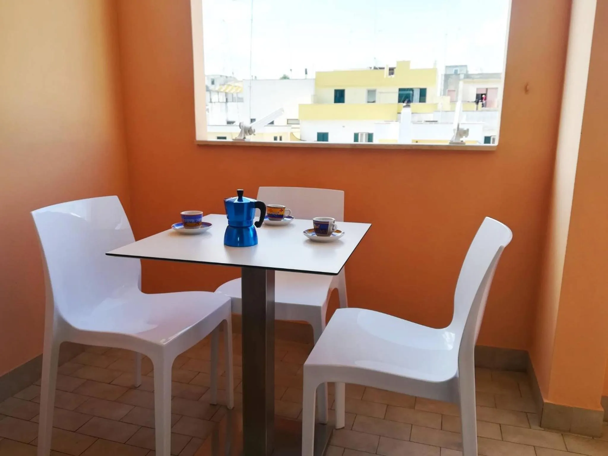 Modern Holiday Apartment With Wi-fi, Air Conditioning And Balcony; Pets Allowed