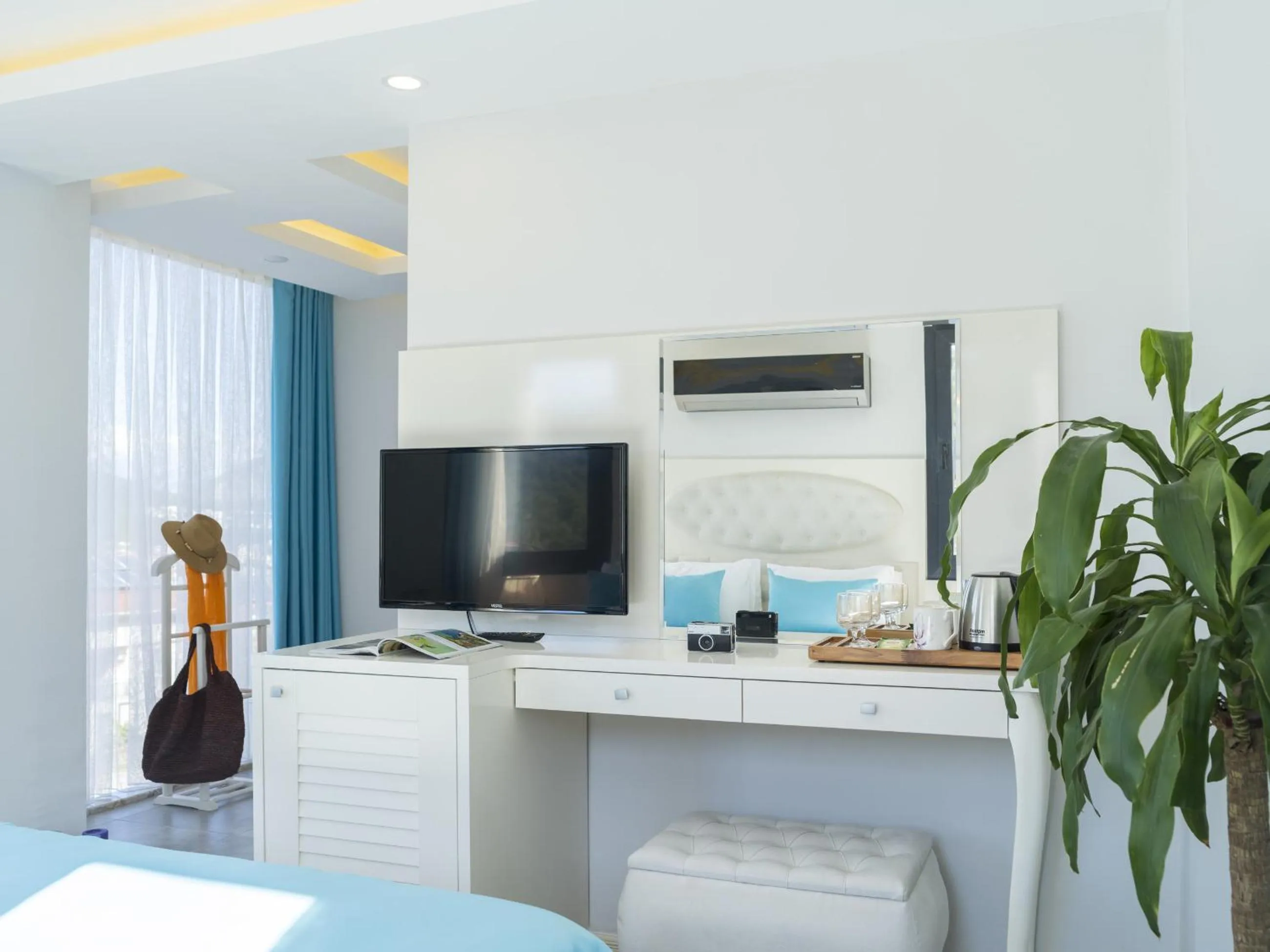 Communal lounge/ TV room in The Monastery