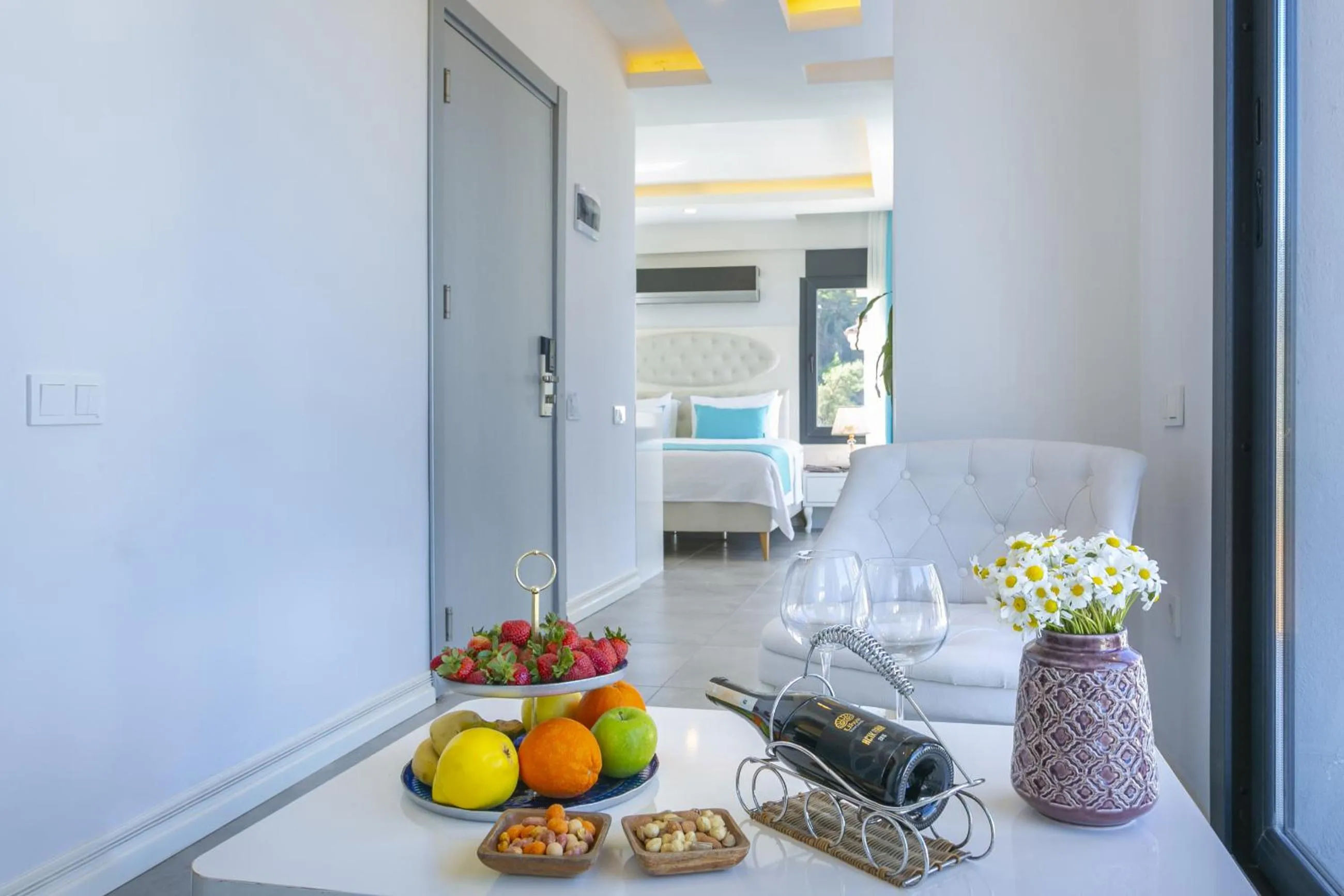 Food and drinks in The Monastery