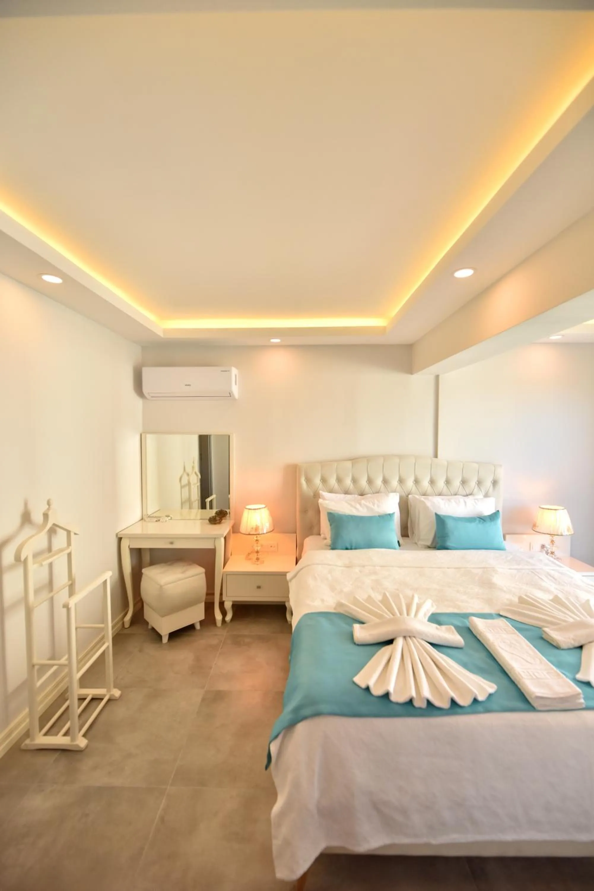 Photo of the whole room in The Monastery