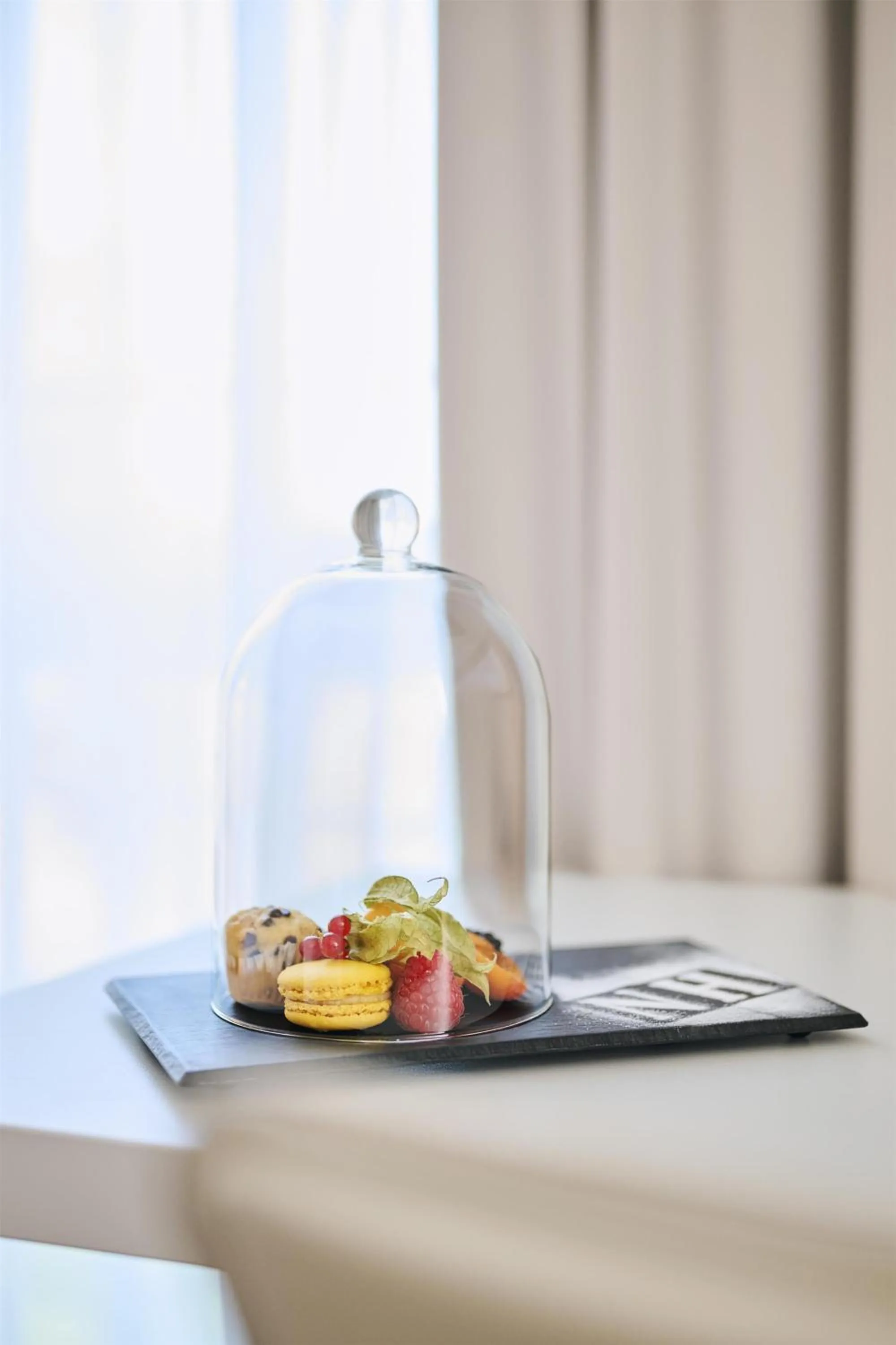 Bedroom in NH Berlin Alexanderplatz