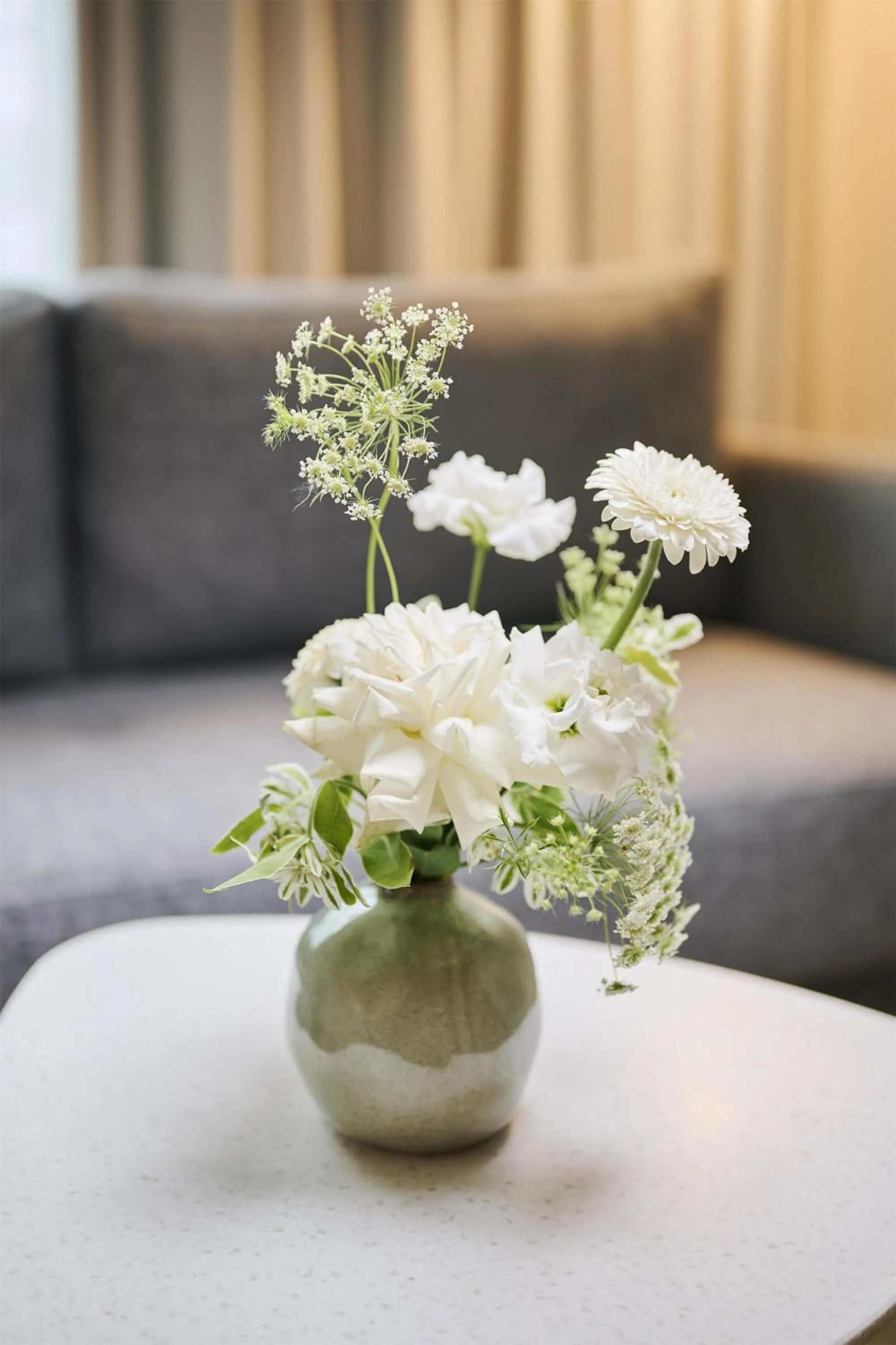 Bedroom in NH Berlin Alexanderplatz