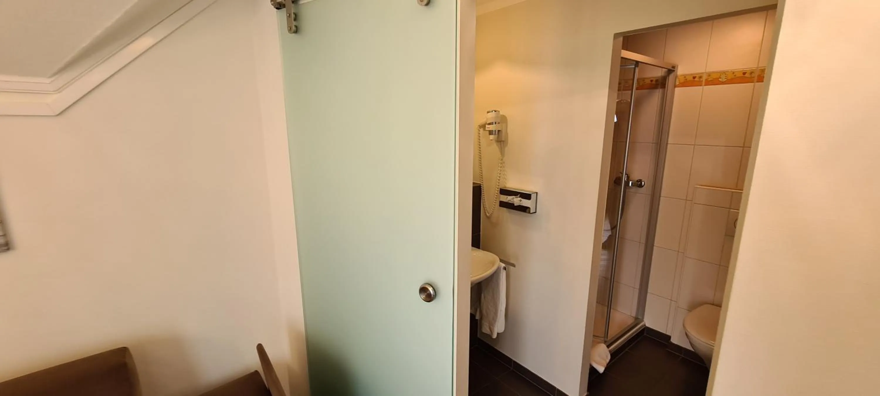 Bathroom in Hôtel Restaurant Cave Bel-Air